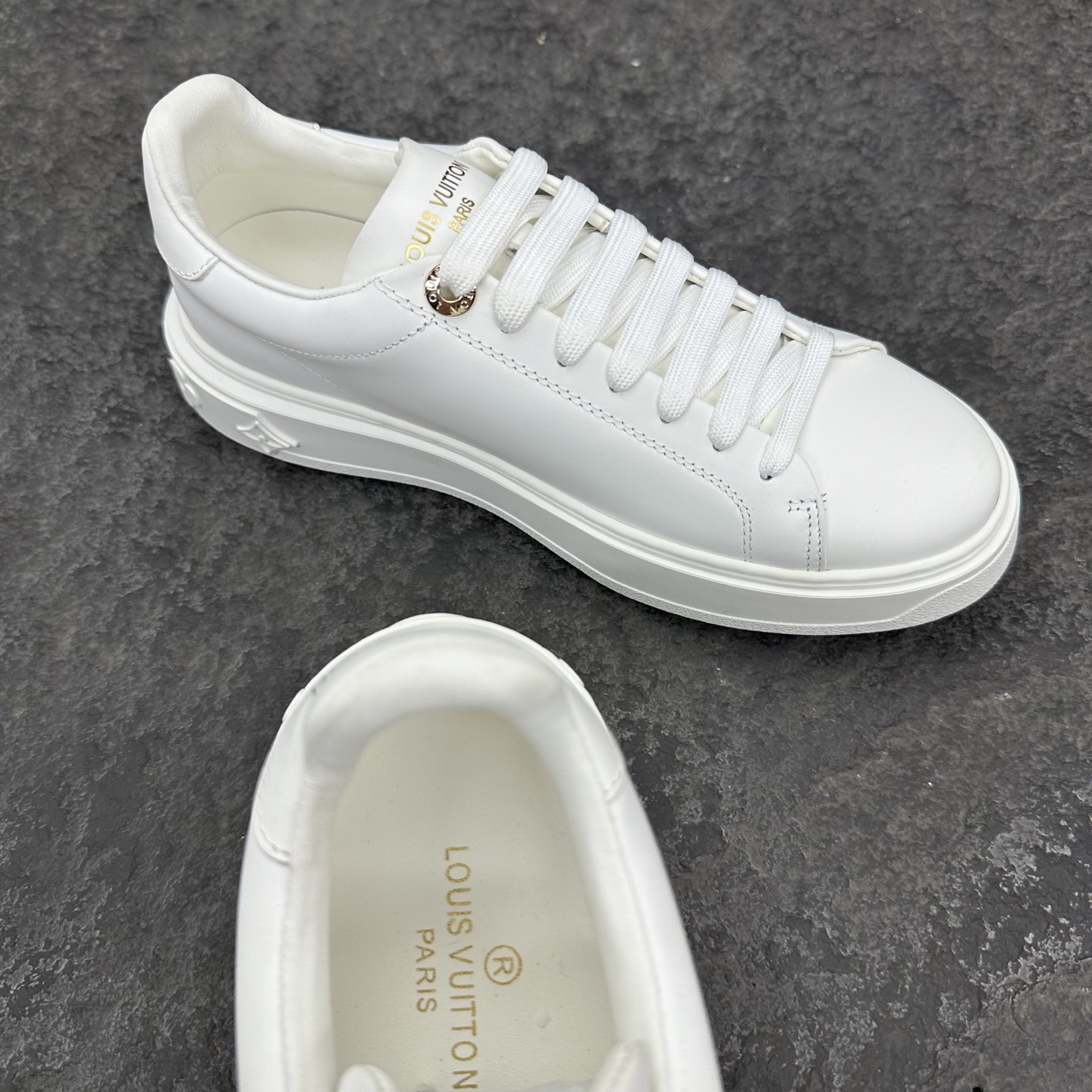 Louis Vuitton Time Out Sneaker Size 36-46