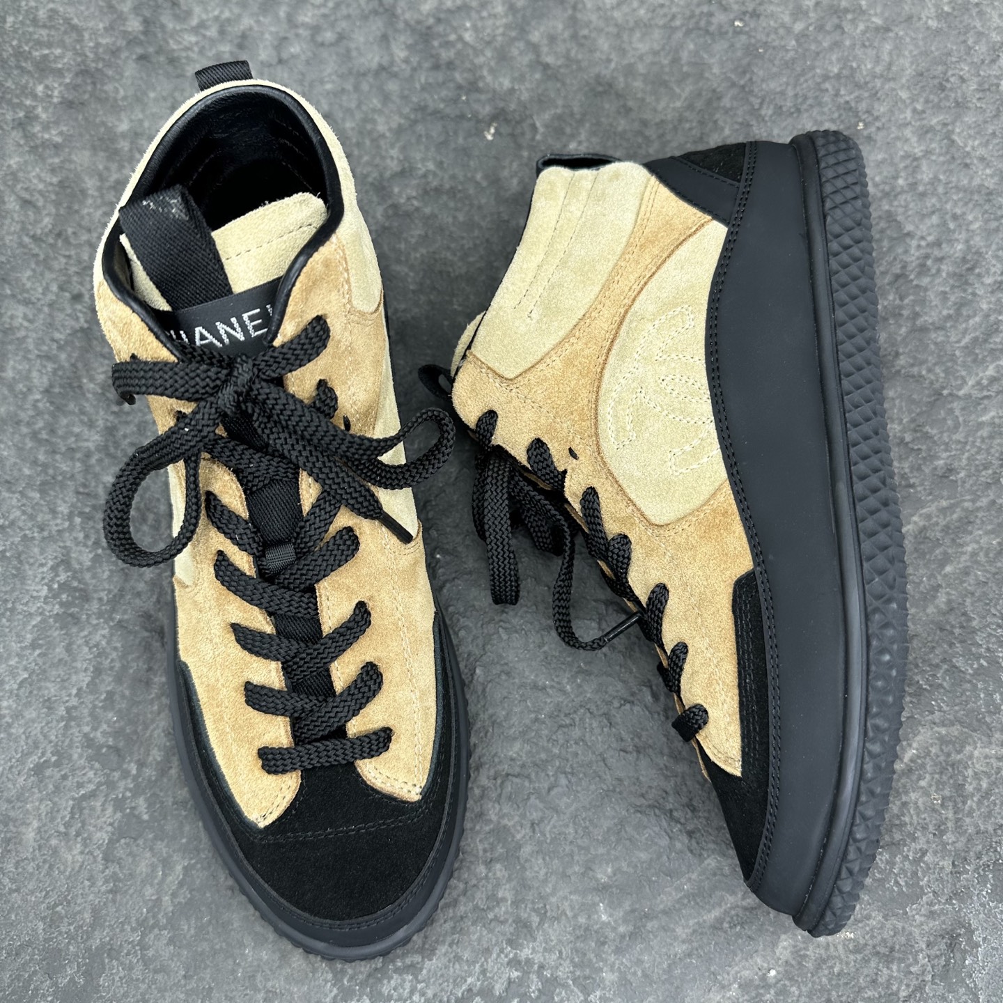 Chanel 25ss COCO Women Sneaker Size 36-41