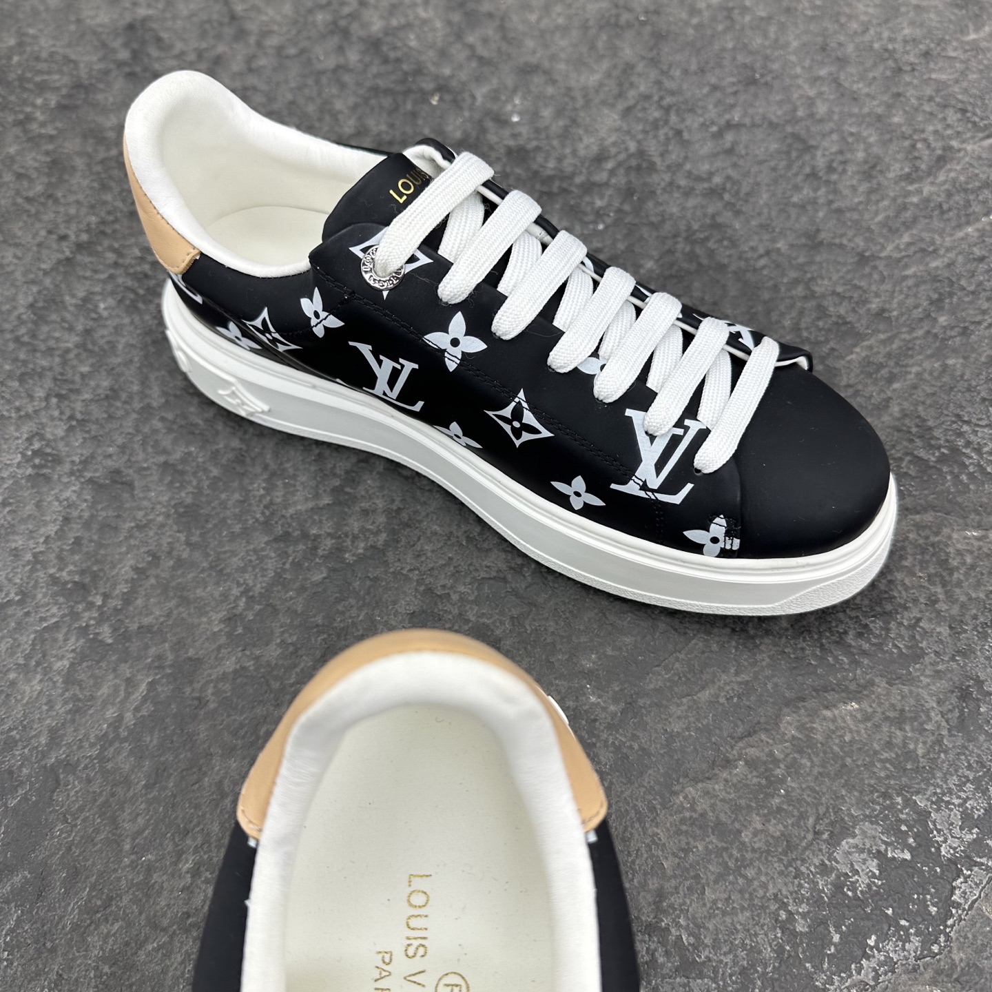 Louis Vuitton Time Out Sneaker Size 36-46