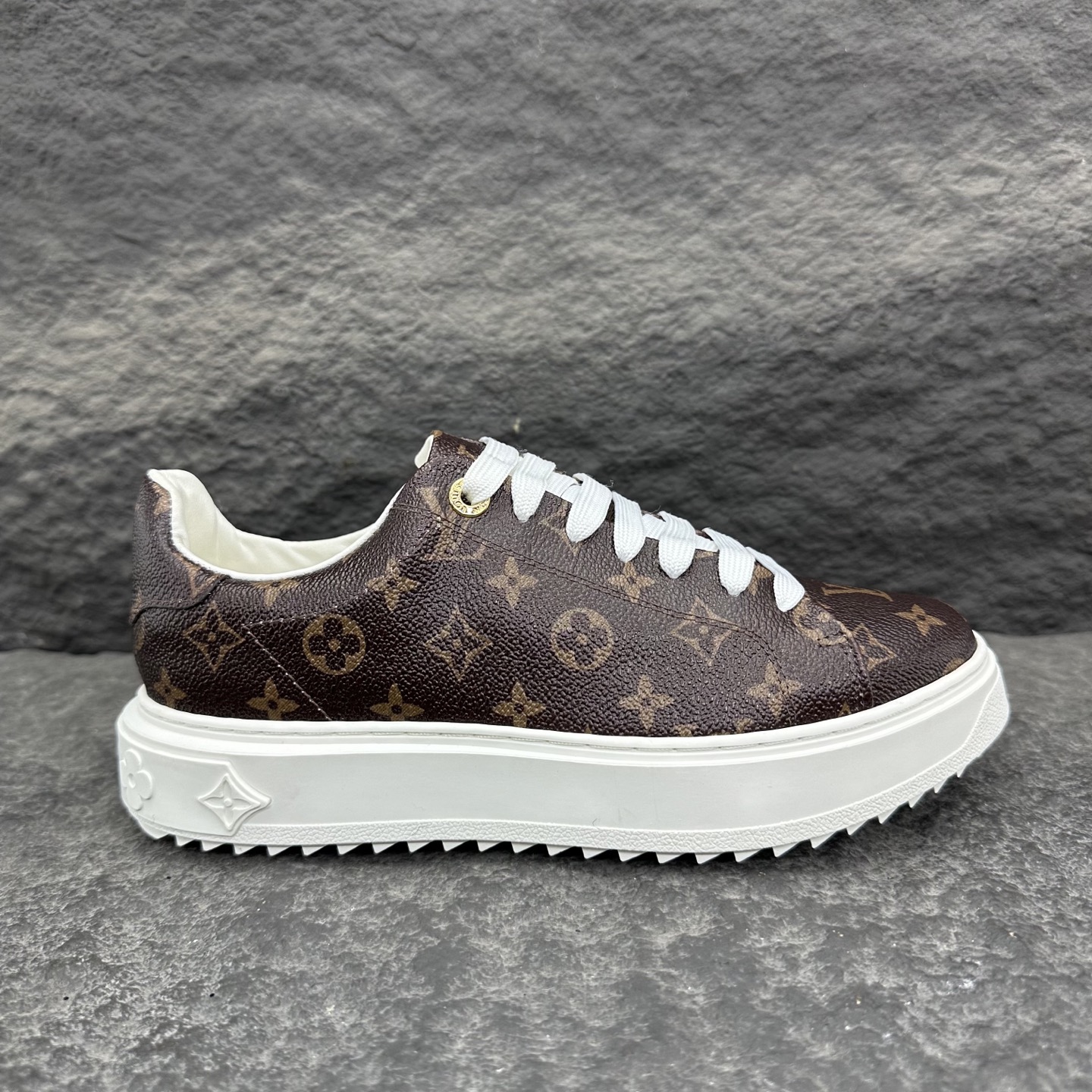 Louis Vuitton Time Out Sneaker Size 36-46