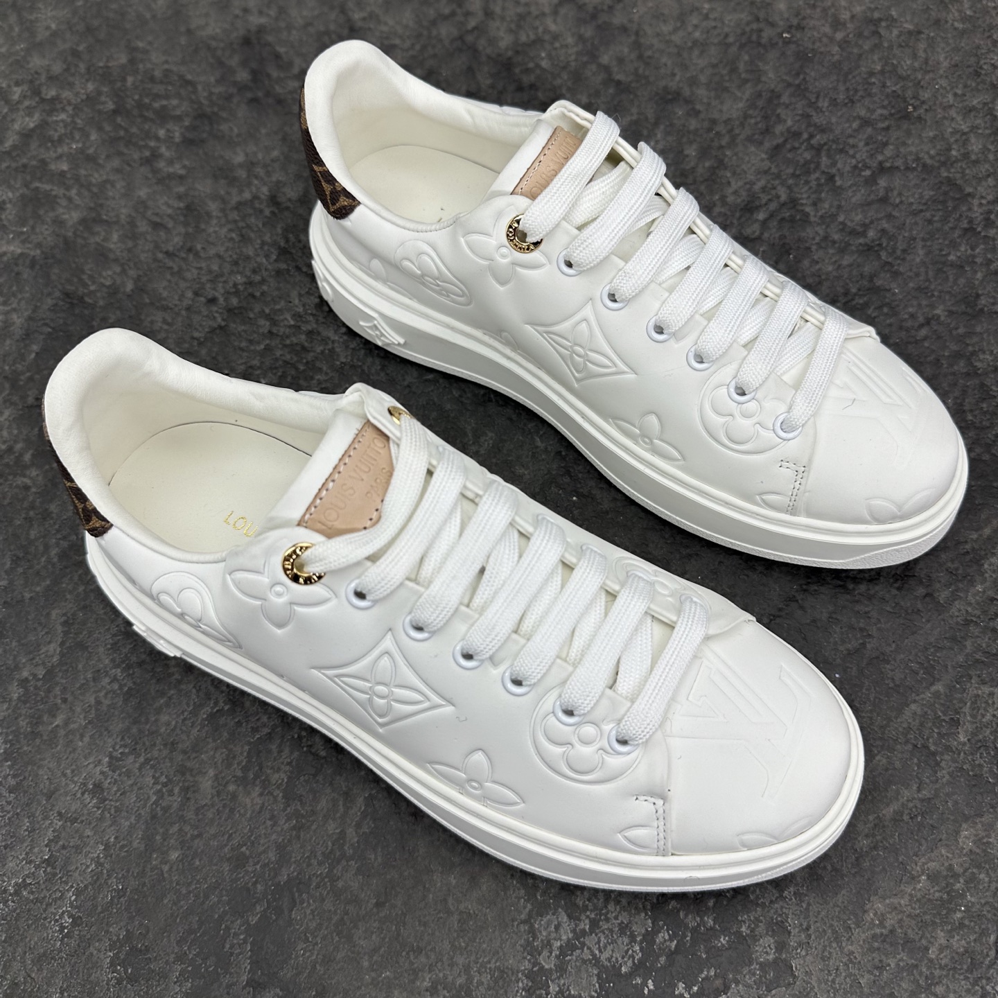 Louis Vuitton Time Out Sneaker Size 36-46