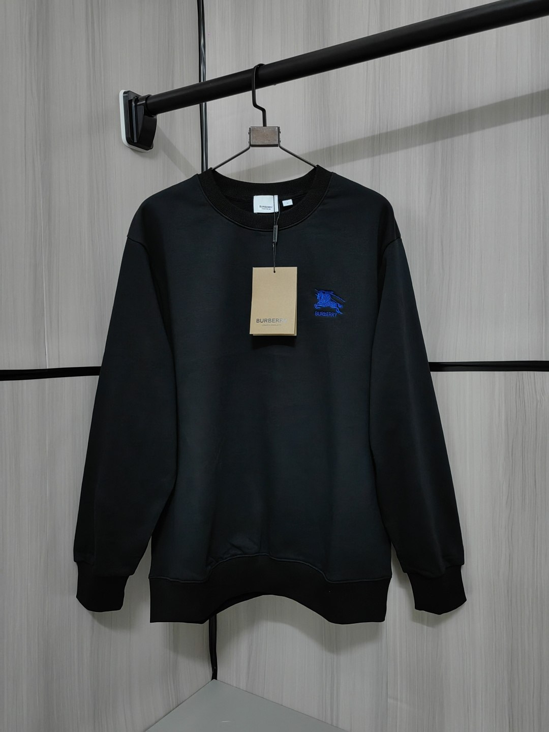 Burberry Unisex Sweatshirt Size S-XL