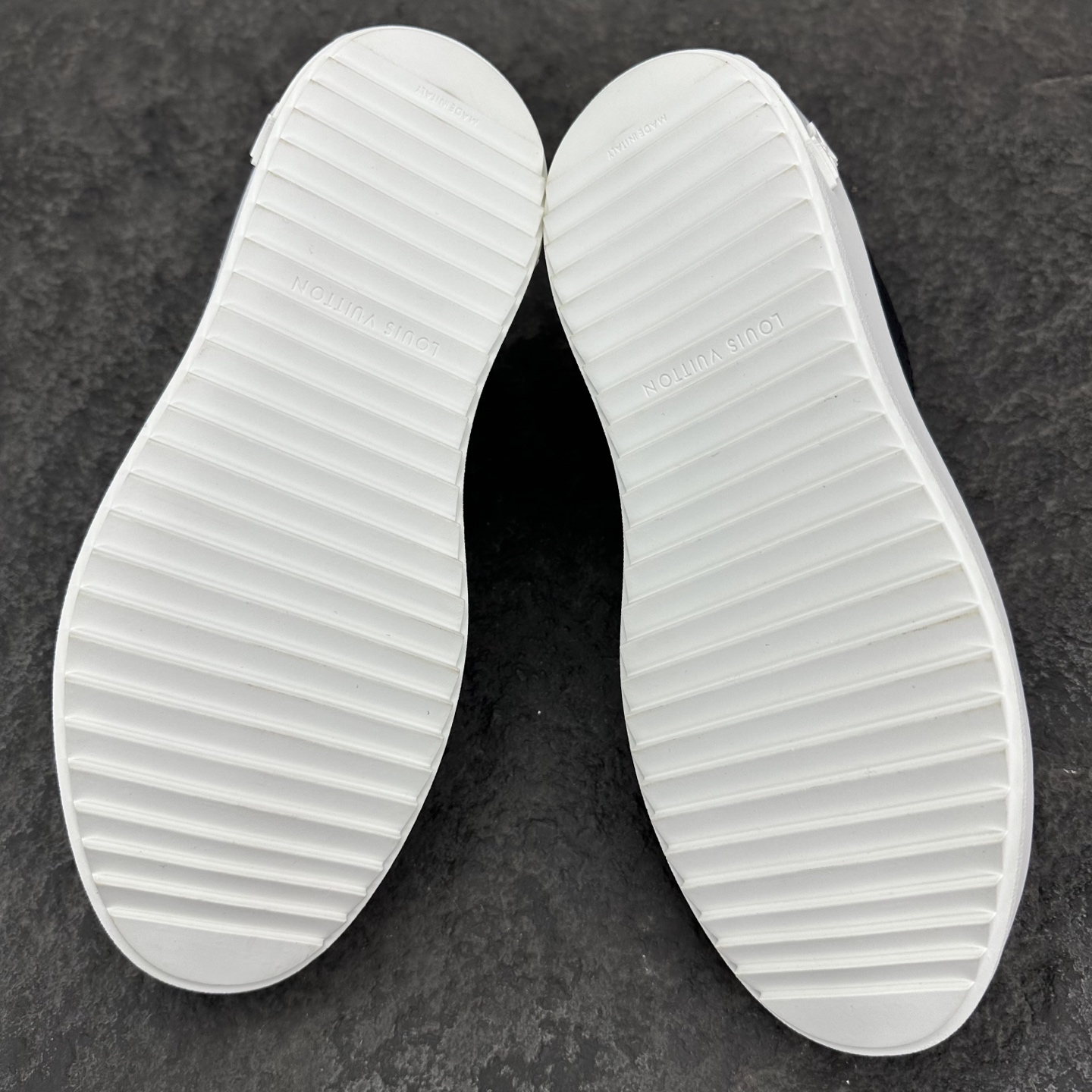 Louis Vuitton Time Out Sneaker Size 36-46