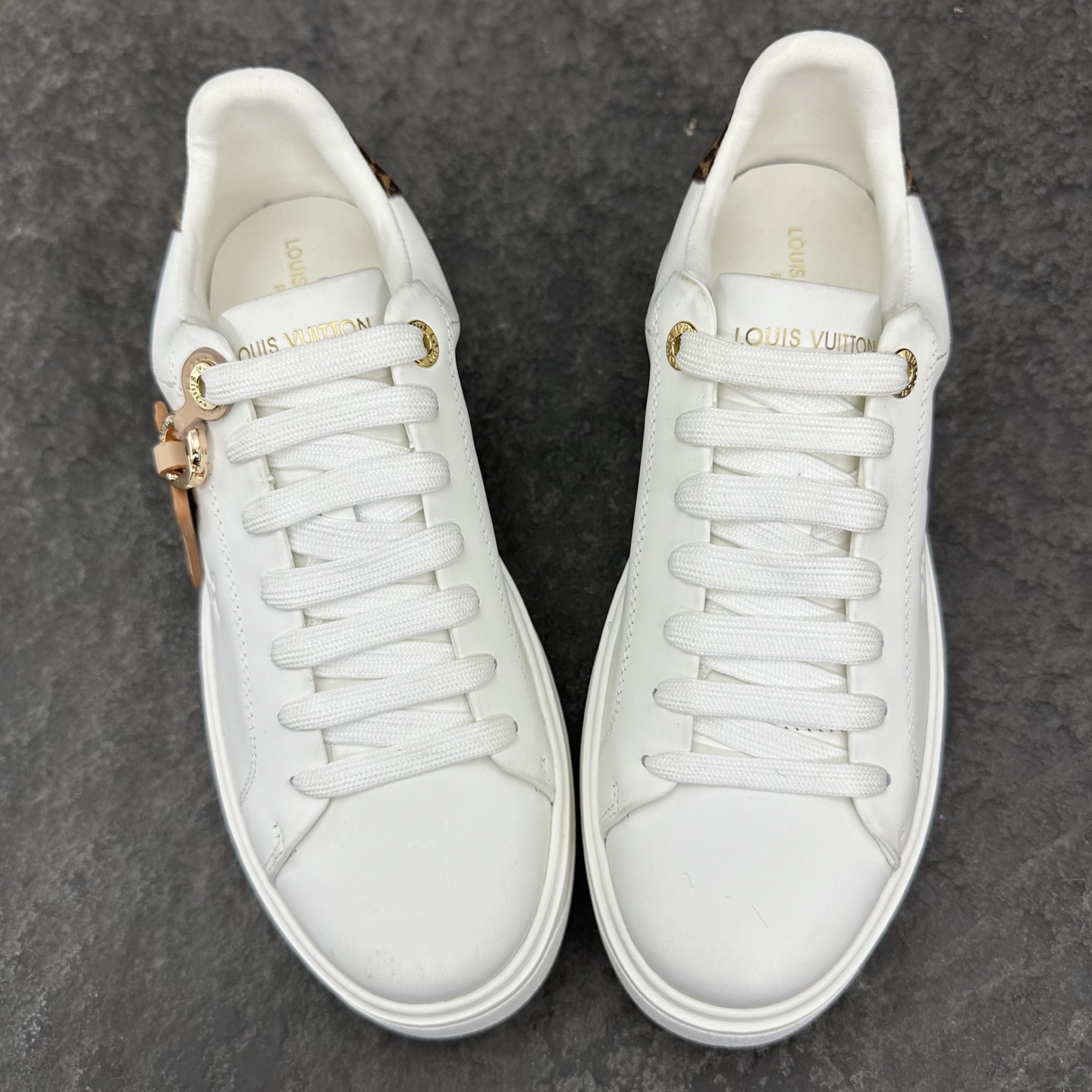 Louis Vuitton Time Out Sneaker Size 36-46