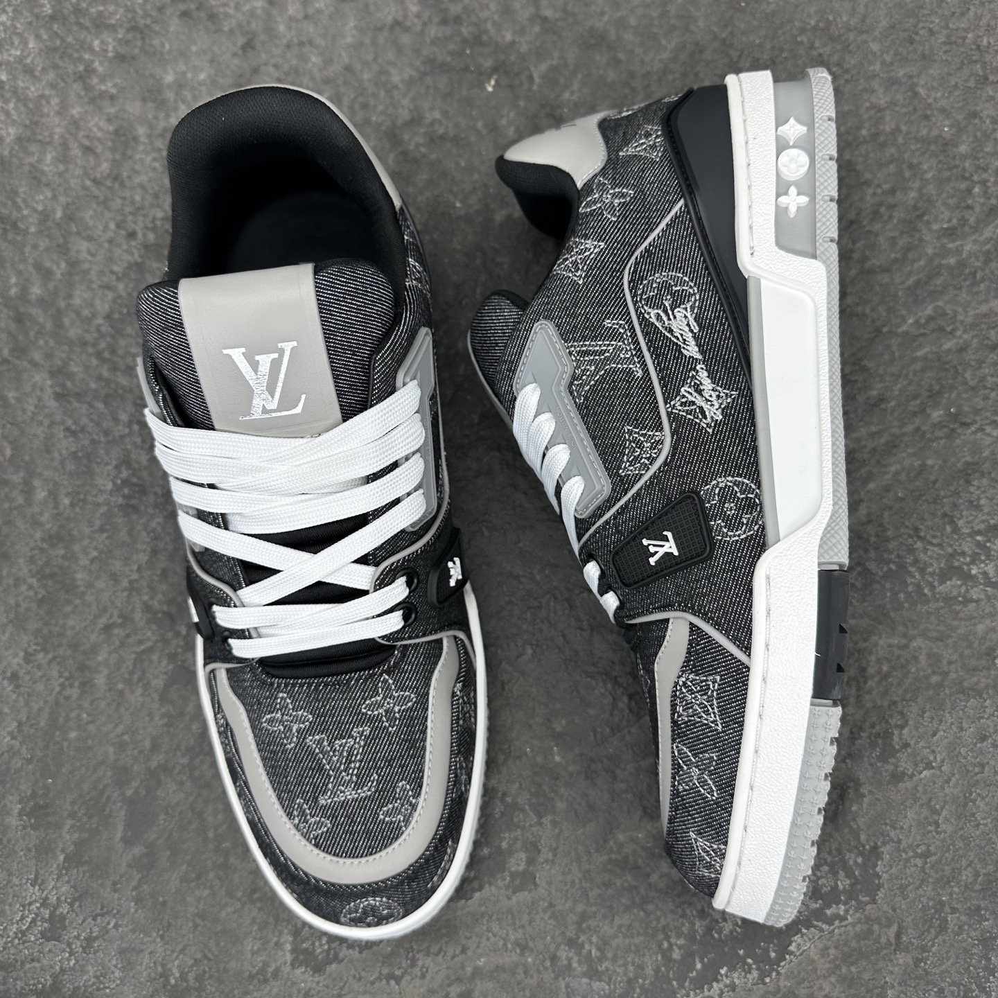 Louis Vuitton LV 1AIOIZ LV CLASSIC Sneaker Size 36-46