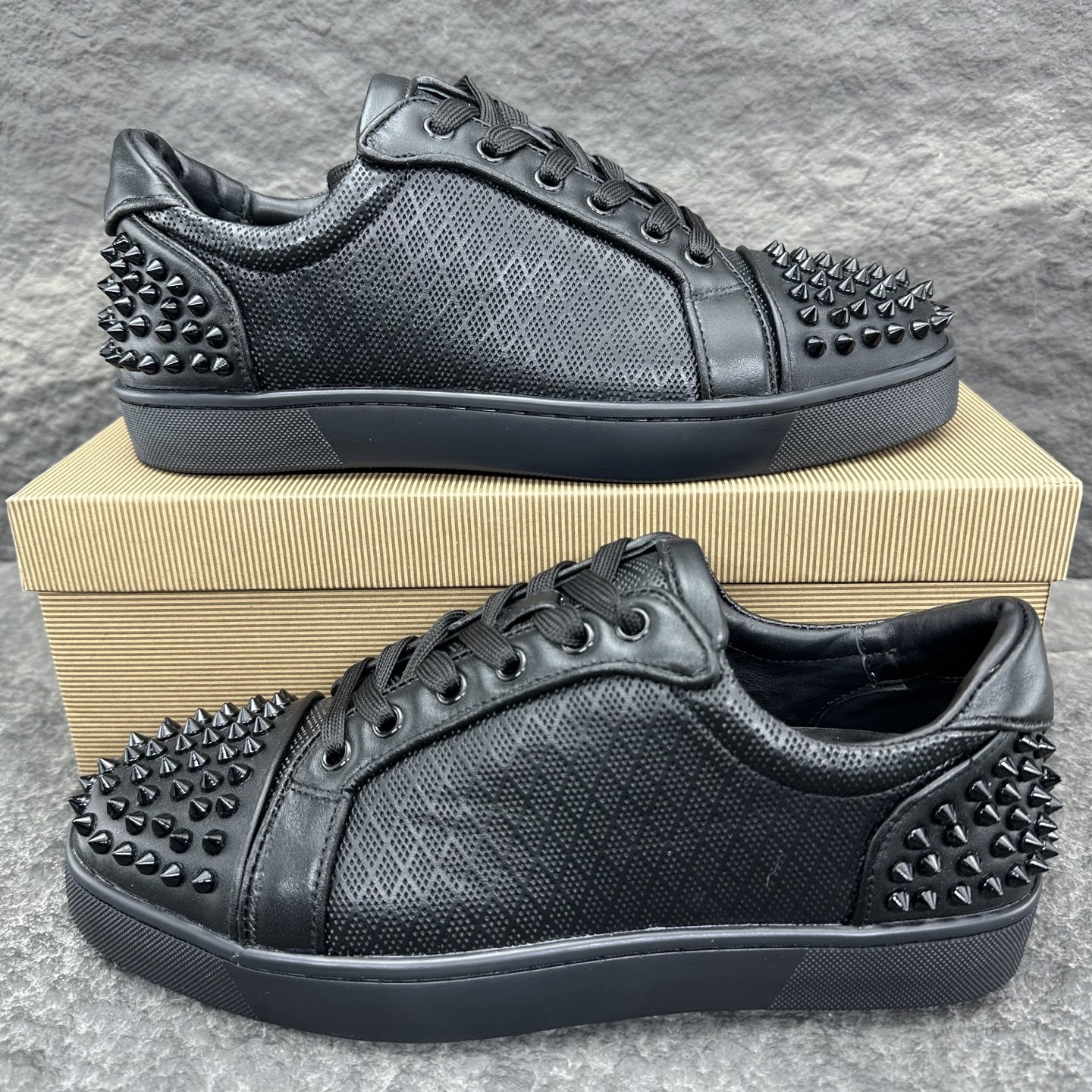 Christian Louboutin Sneaker Size 36-46