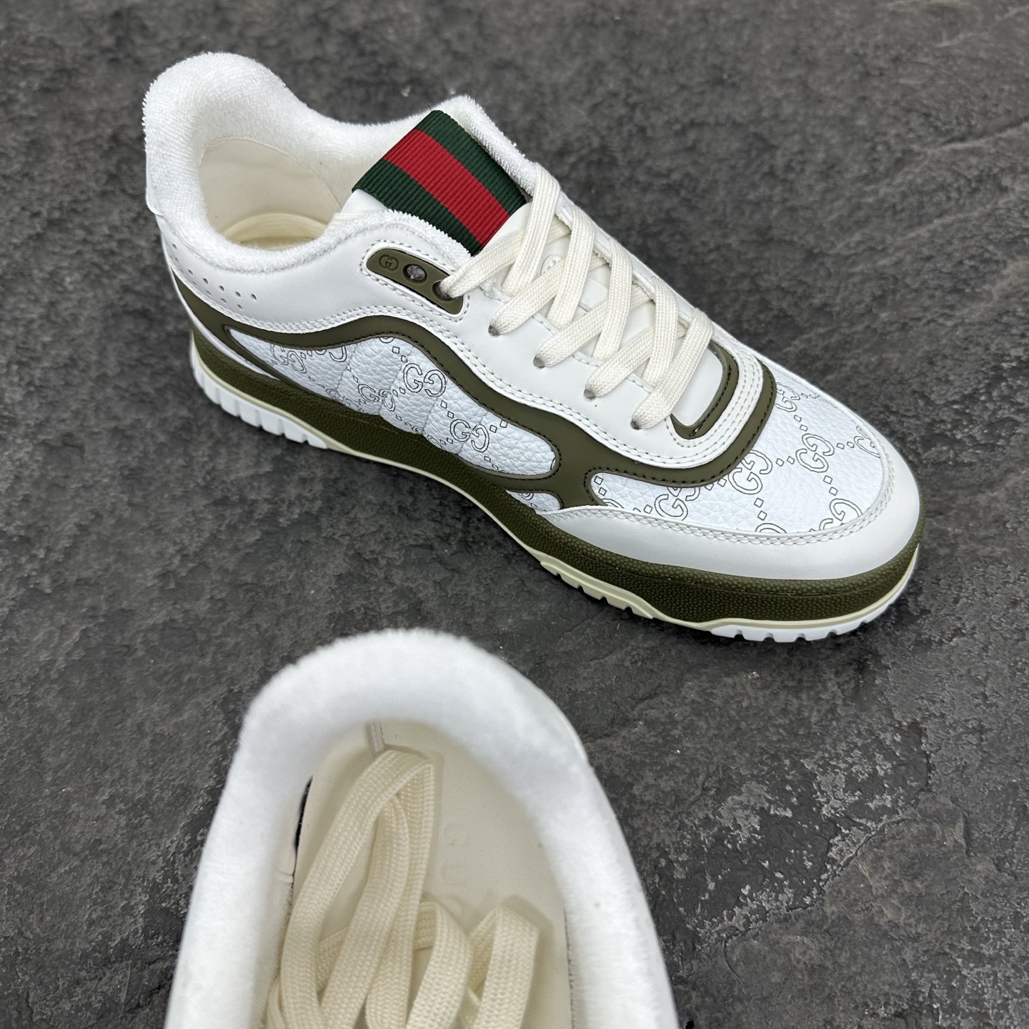 Gucci GG Supreme Sneaker Size 36-46