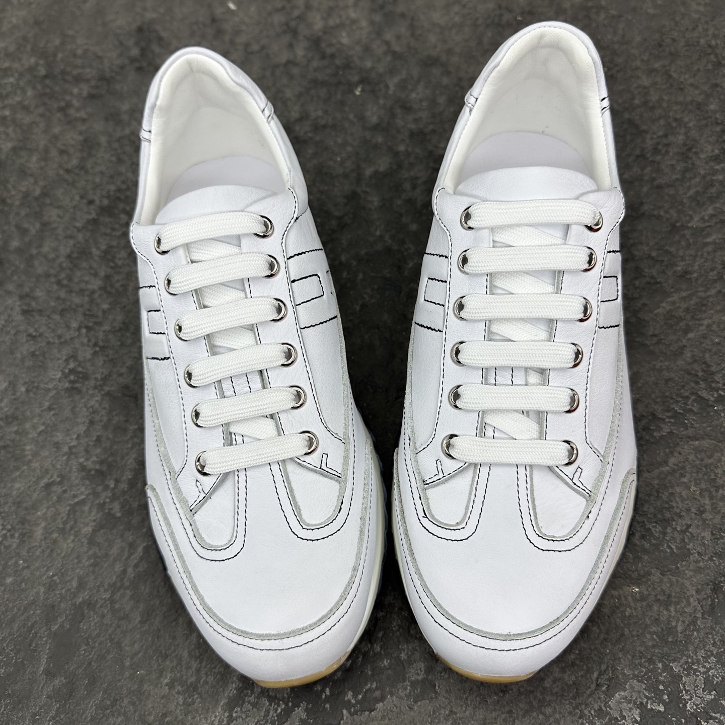 Hermes 25ss Trail Sneaker Size 39-46