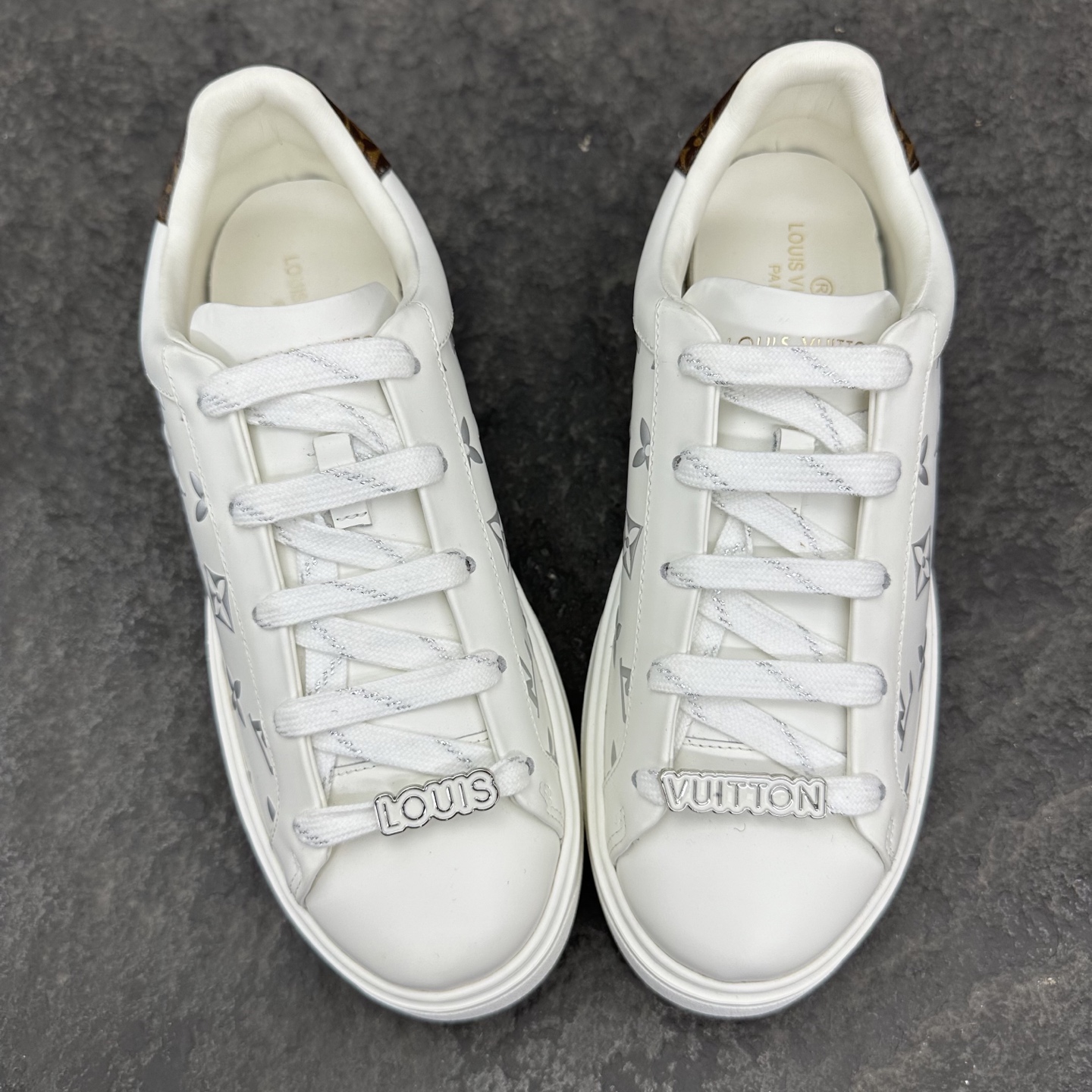 Louis Vuitton Time Out Sneaker Size 36-46