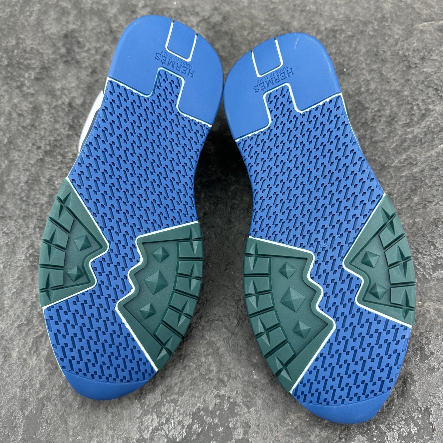 Hermes 25ss Trail Sneaker Size 39-46