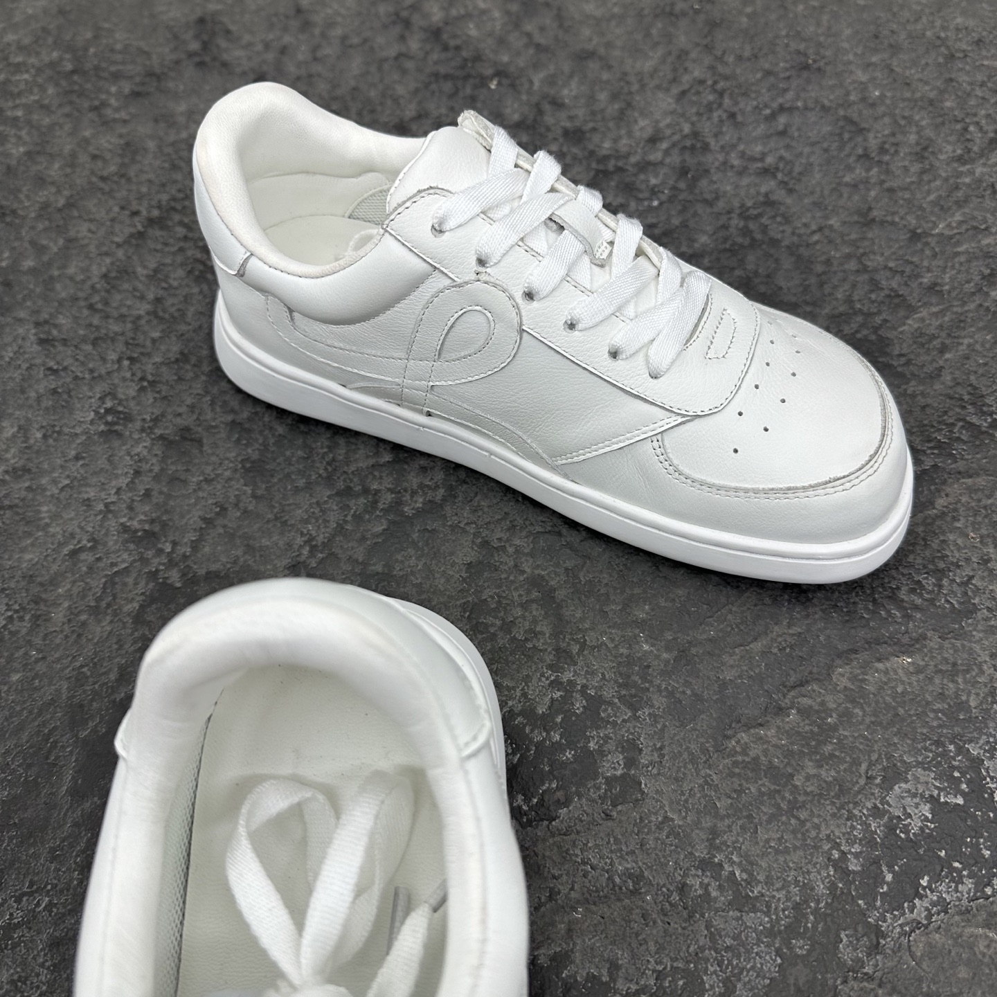 Loewe 25ss Jambo Sneaker Size 36-46