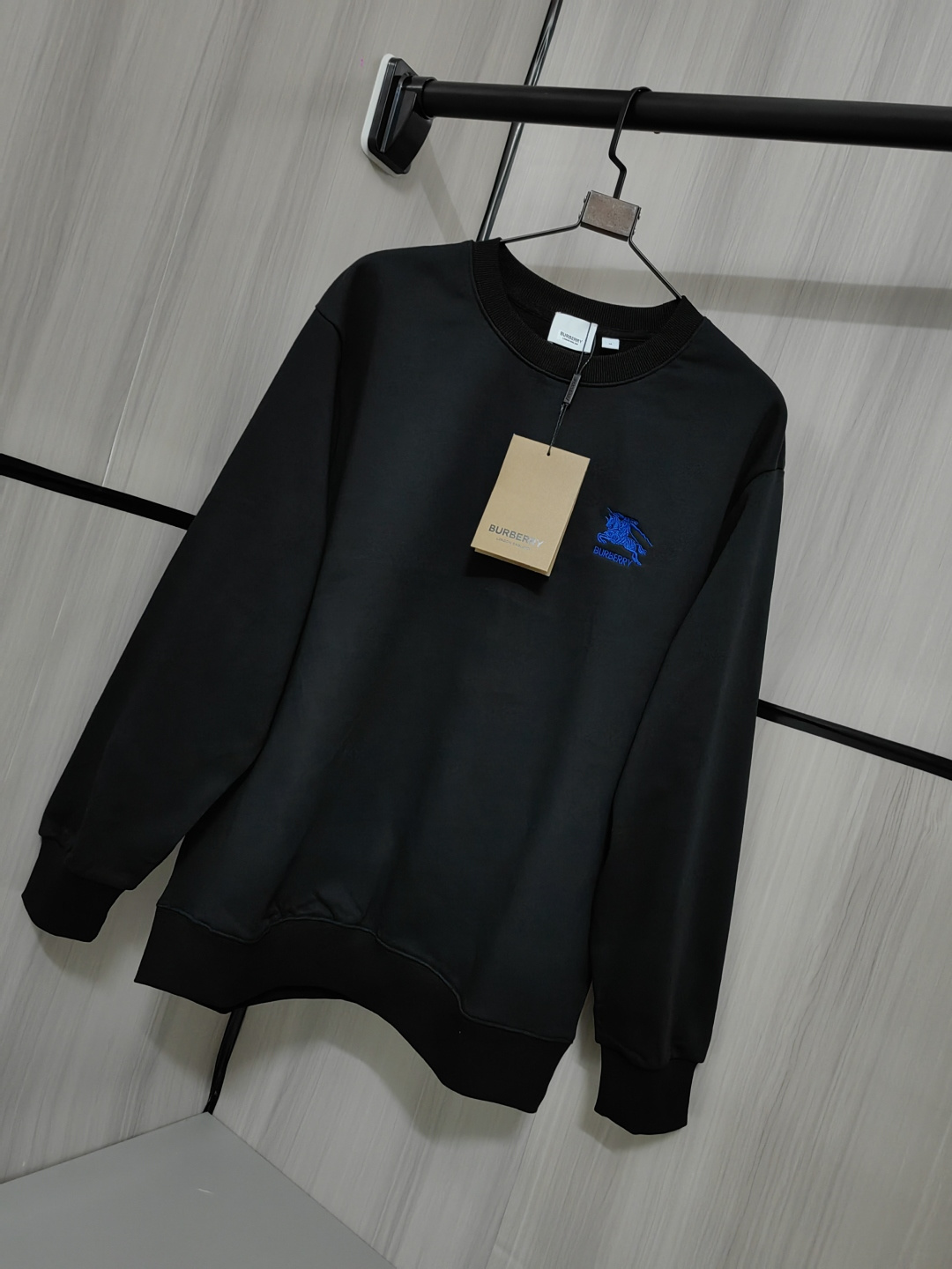 Burberry Unisex Sweatshirt Size S-XL