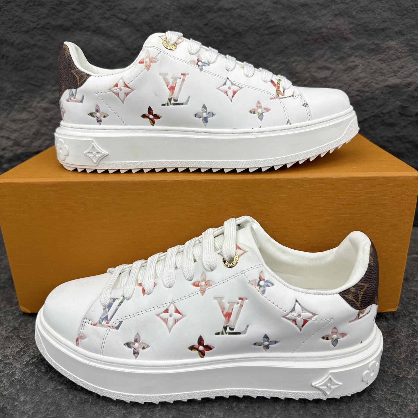 Louis Vuitton Time Out Sneaker Size 36-46