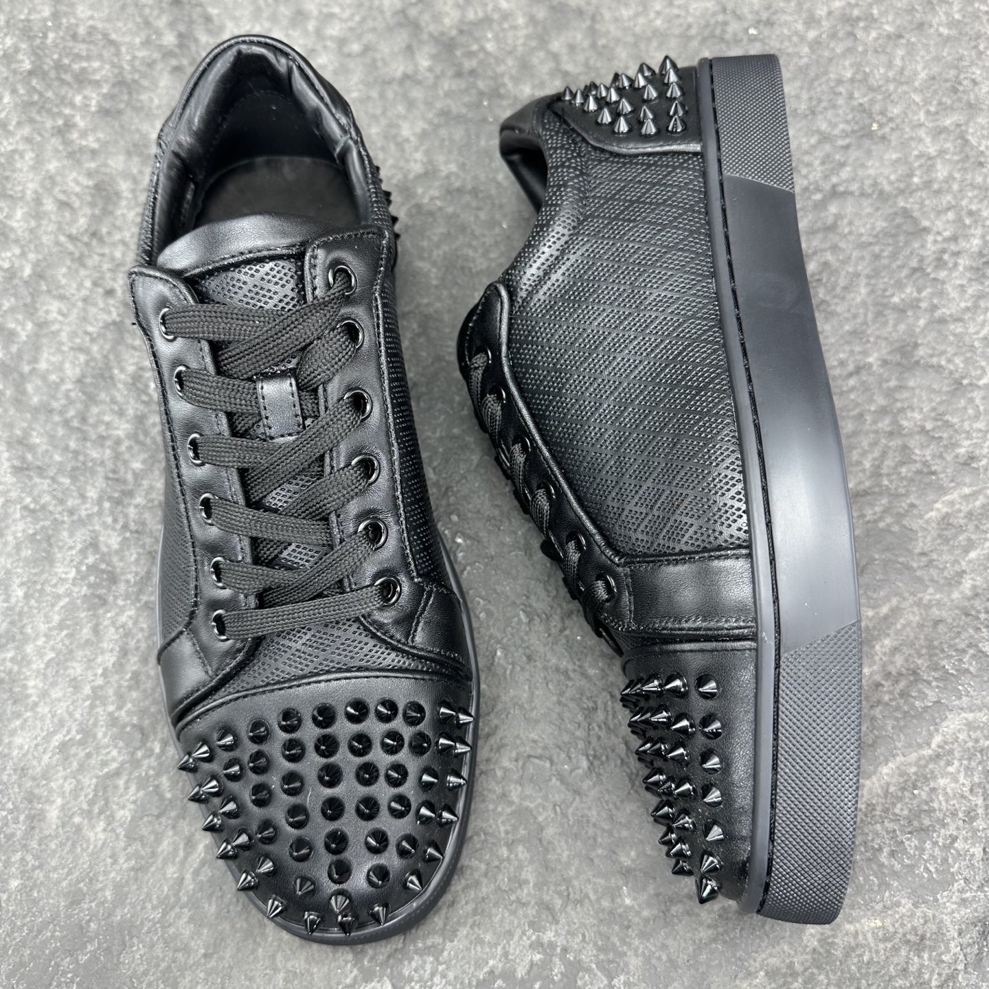 Christian Louboutin Sneaker Size 36-46