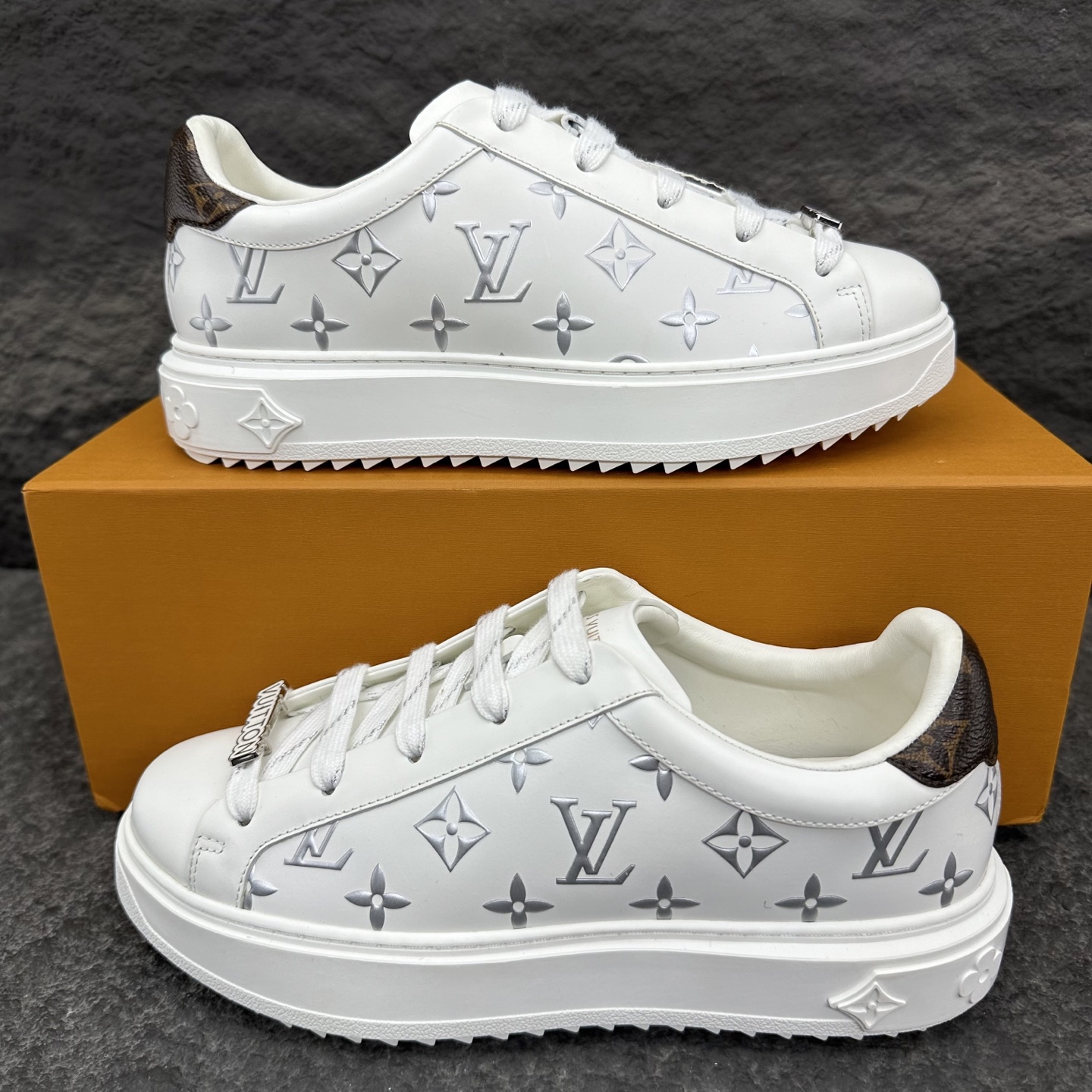 Louis Vuitton Time Out Sneaker Size 36-46