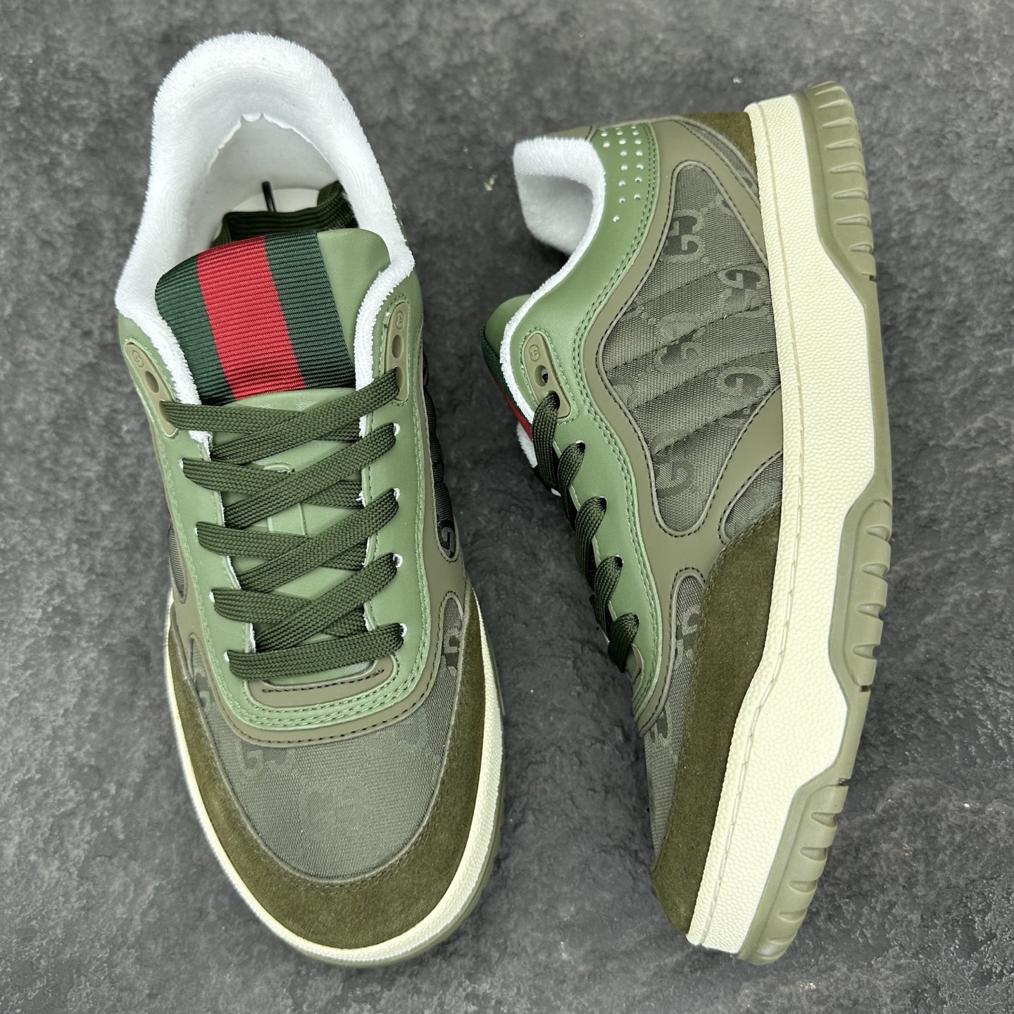 Gucci GG Supreme Sneaker Size 36-46