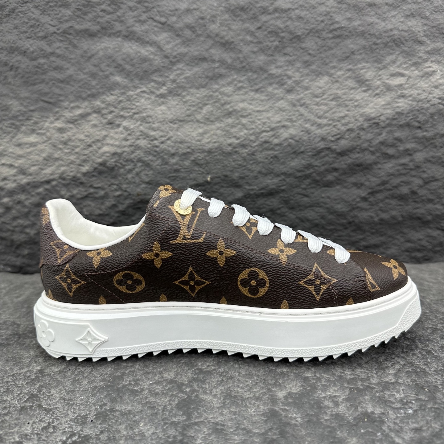 Louis Vuitton Time Out Sneaker Size 36-46
