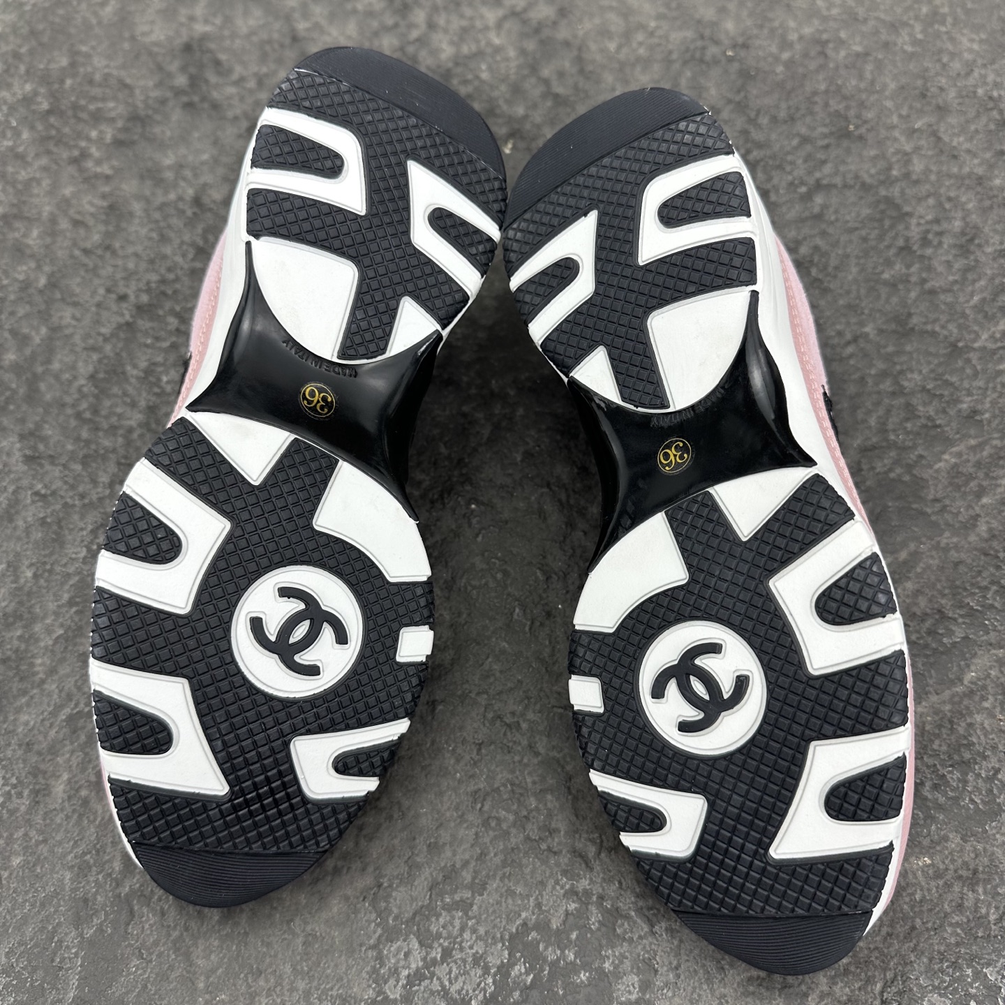 Chanel 25ss Sneaker Size 36-46
