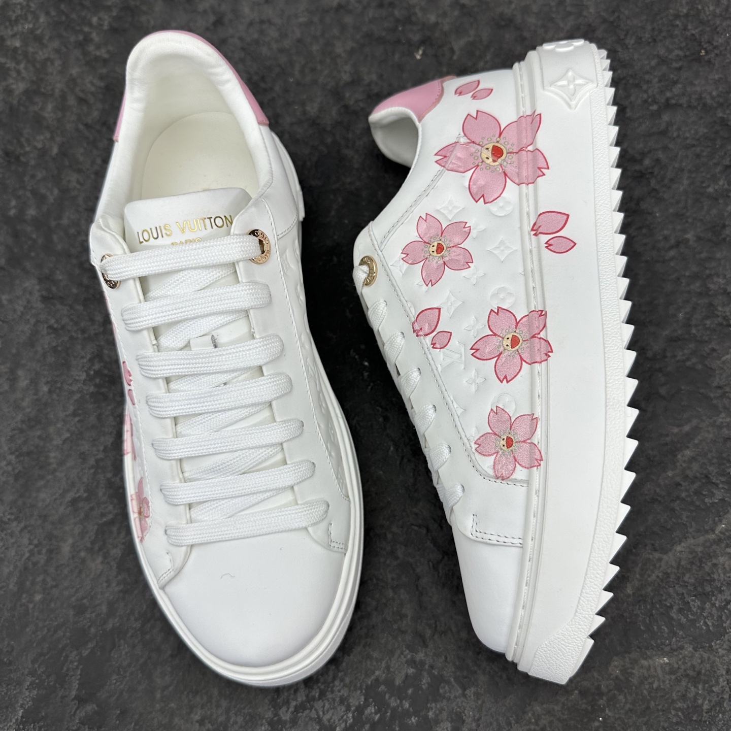 Louis Vuitton Time Out Sneaker Size 36-46
