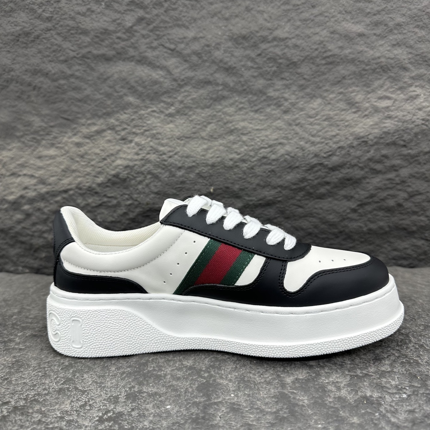 Gucci GG Supreme Sneaker Size 36-46