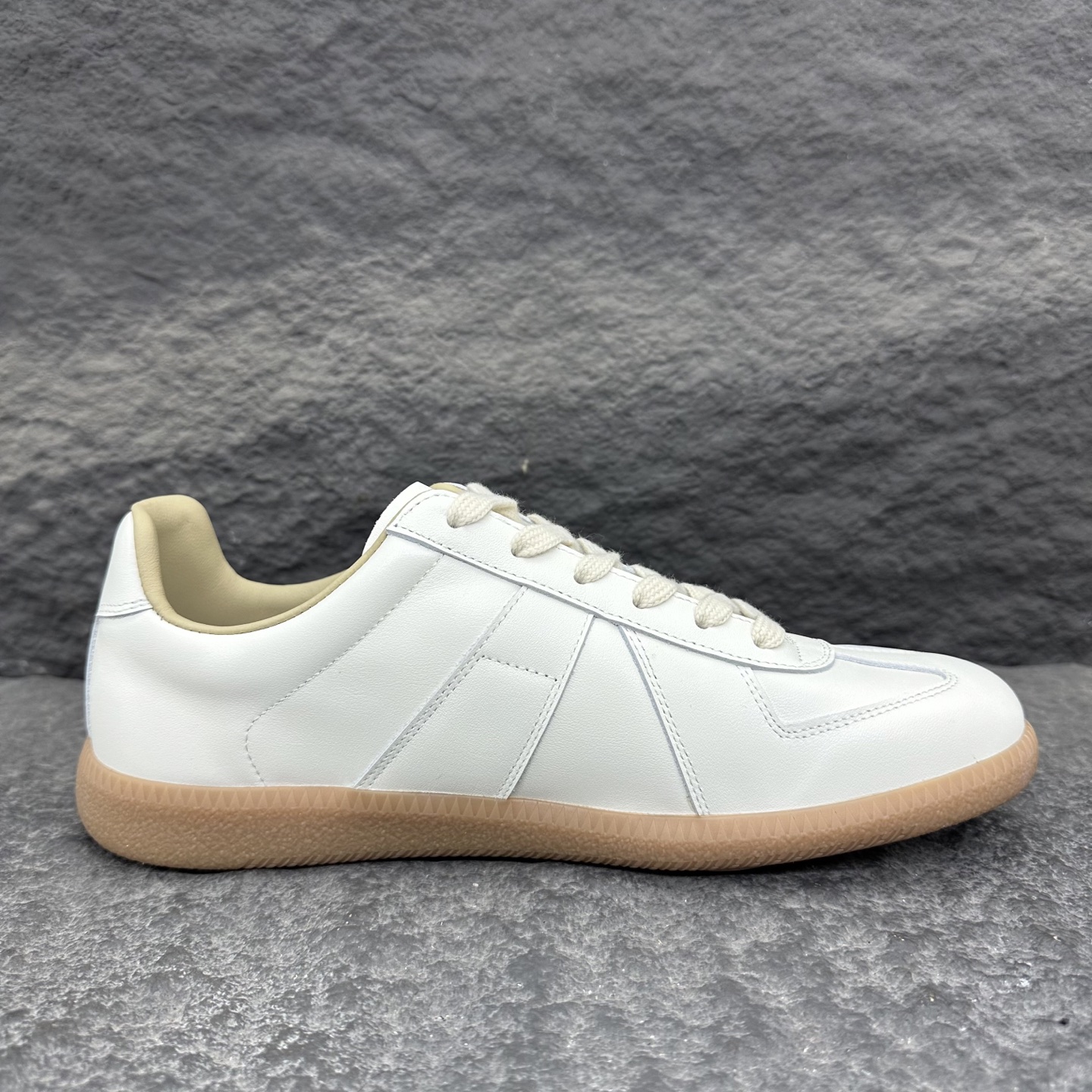 Maison Margiela MM6 Replica Sneaker Size 36-46