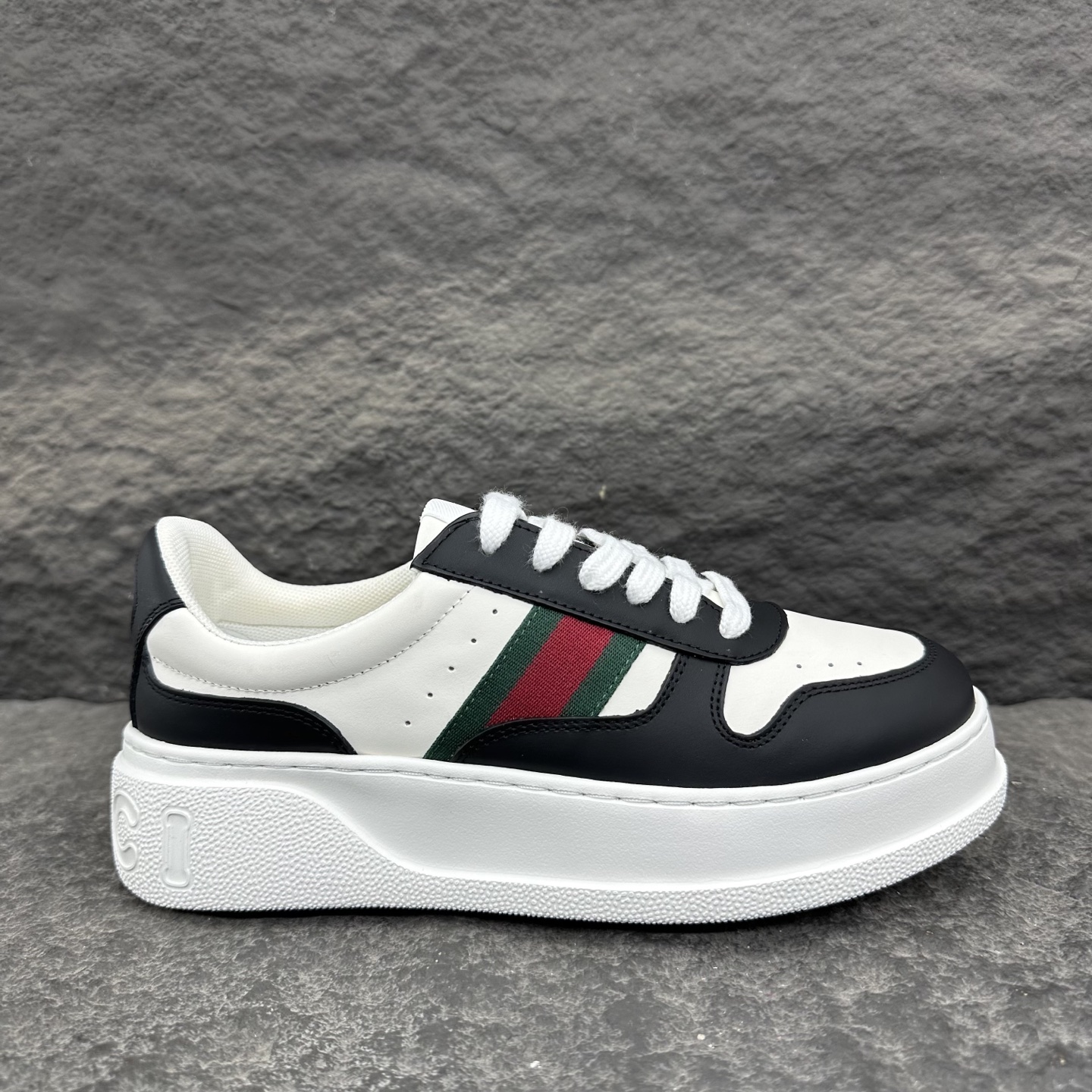 Gucci GG Supreme Sneaker Size 36-46