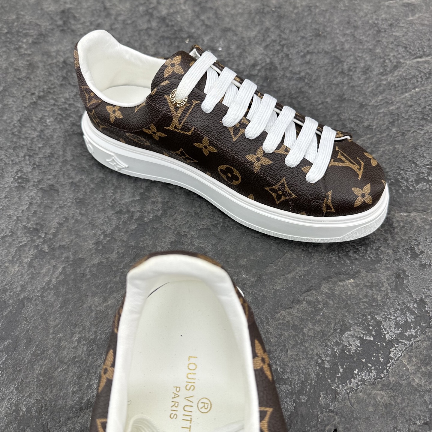 Louis Vuitton Time Out Sneaker Size 36-46