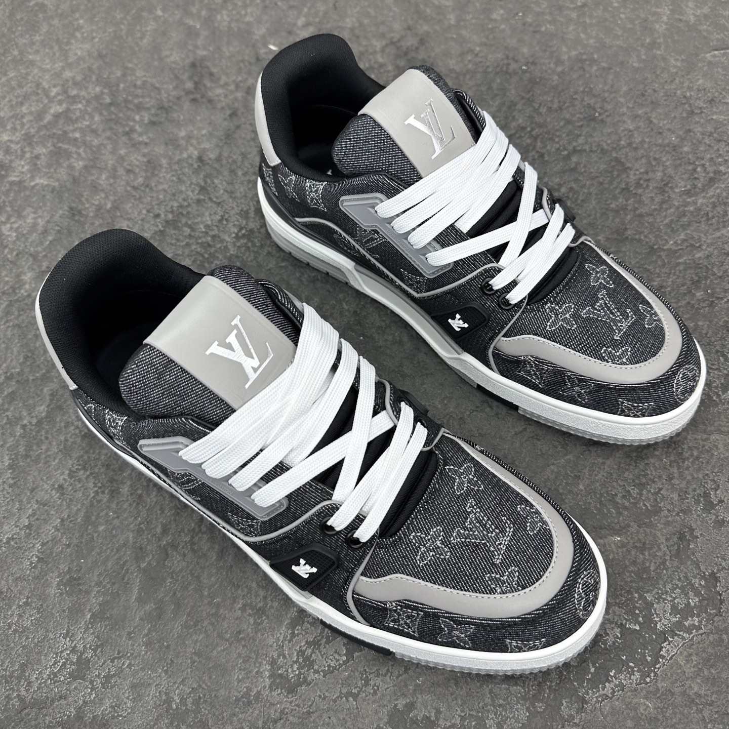 Louis Vuitton LV 1AIOIZ LV CLASSIC Sneaker Size 36-46