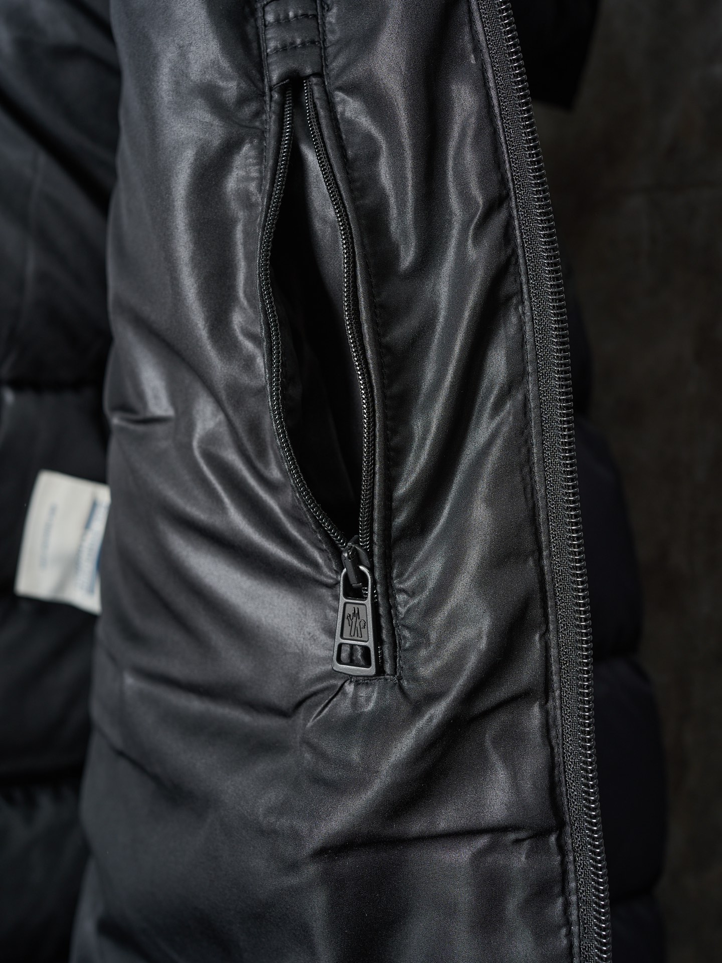 Moncler Ume Men Winter Jacket Size 1-4