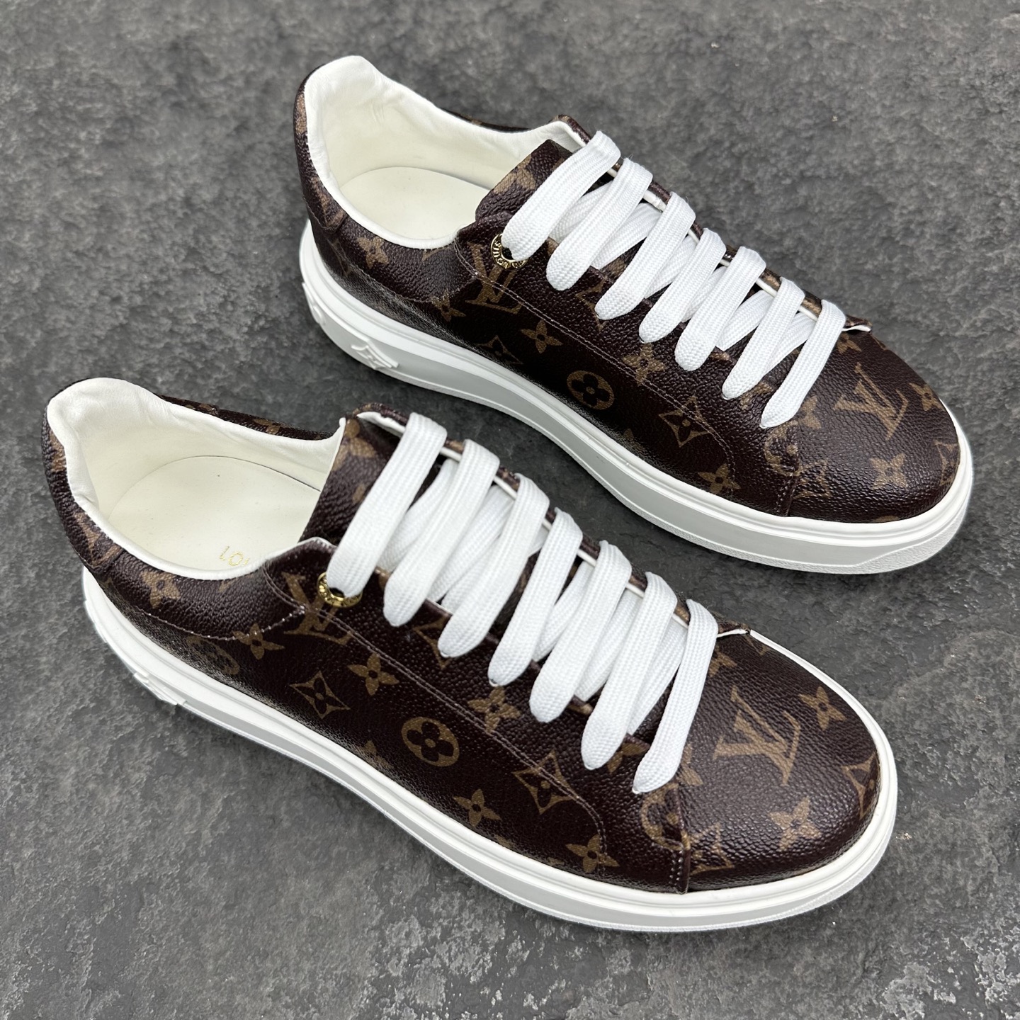 Louis Vuitton Time Out Sneaker Size 36-46