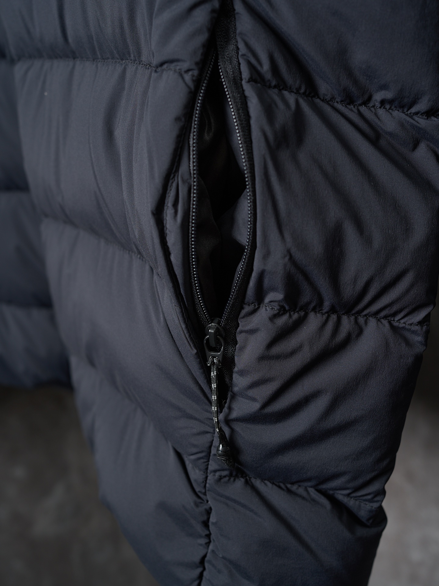 Moncler Ume Men Winter Jacket Size 1-4