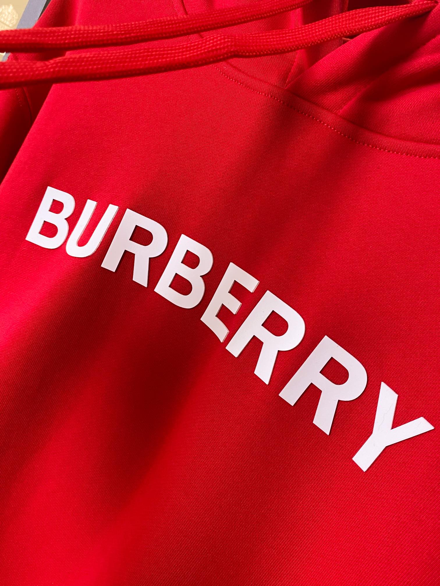 Burberry Unisex Sweatshirt Size S-XXL