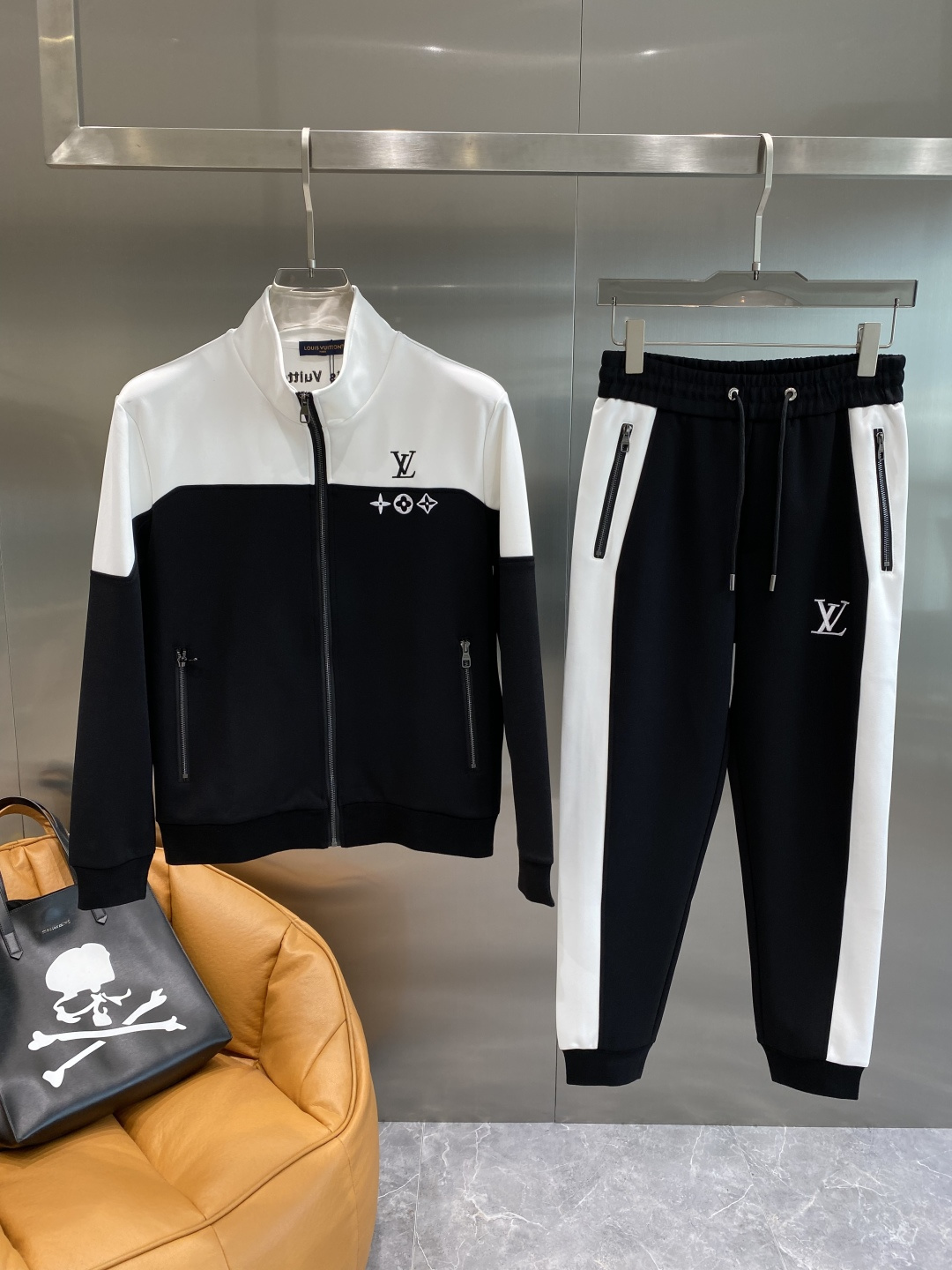 Louis Vuitton 25ss Jogging Suits Size M-2XL