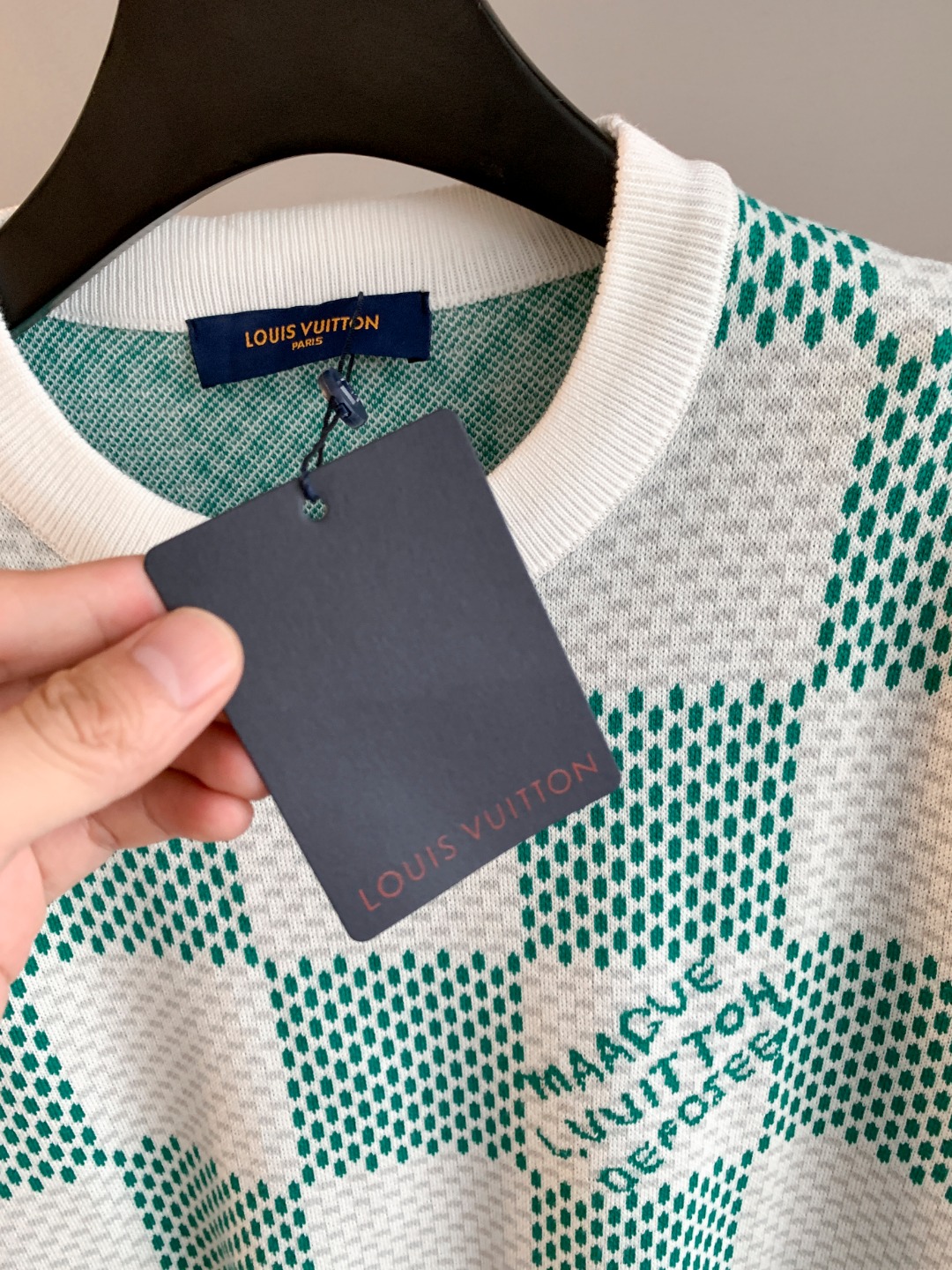 Louis Vuitton Unisex Sweatshirt Size S-XXL