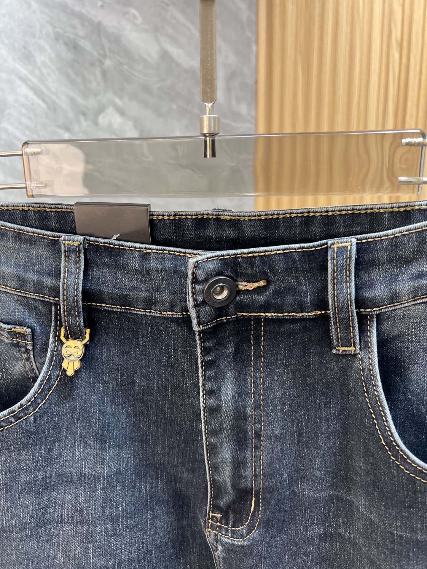 Fendi Jeans Men Size 28-38