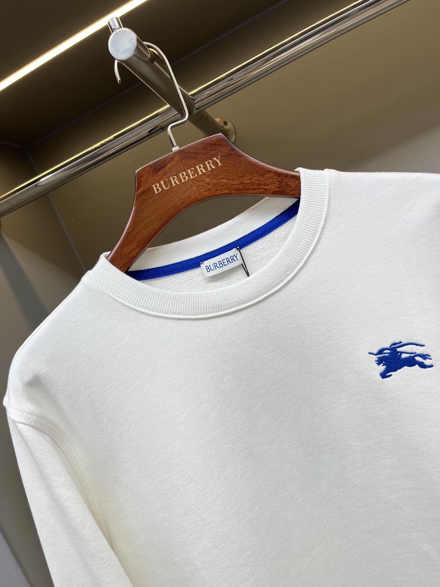 Burberry Unisex Sweatshirt Size S-XXL