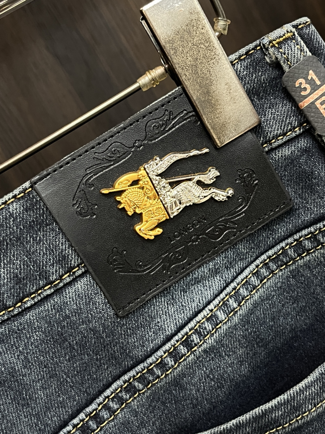 Burberry Jeans Men Size 29-38