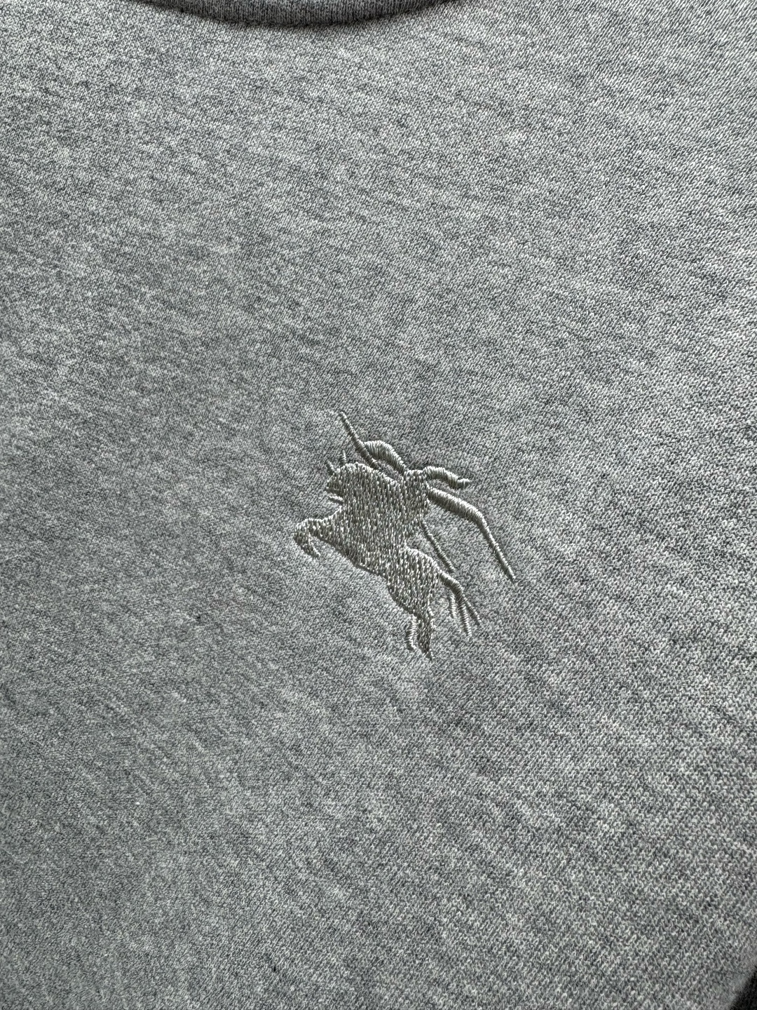 Burberry Unisex Sweatshirt Size S-XXL