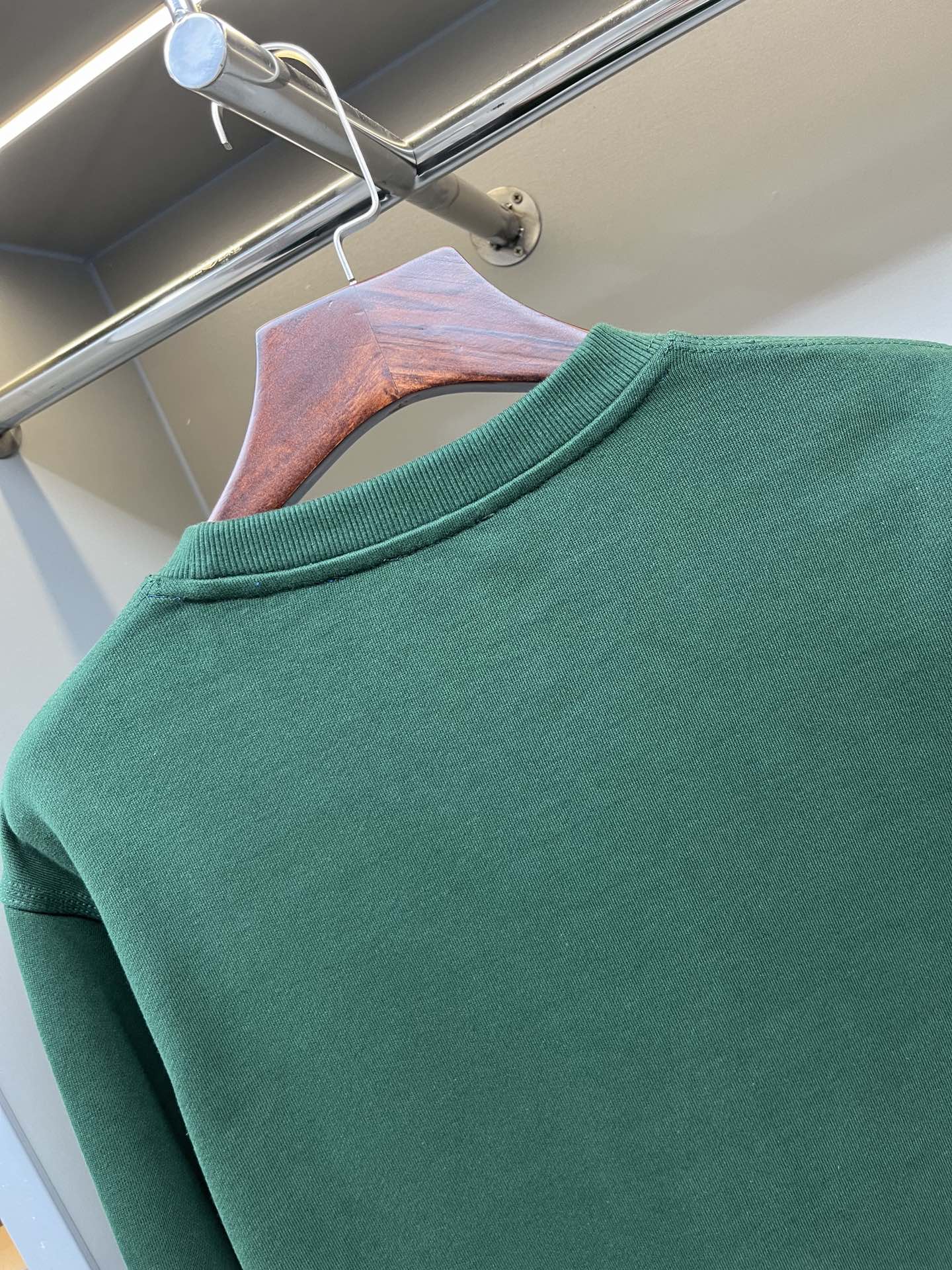 Burberry Unisex Sweatshirt Size S-XXL