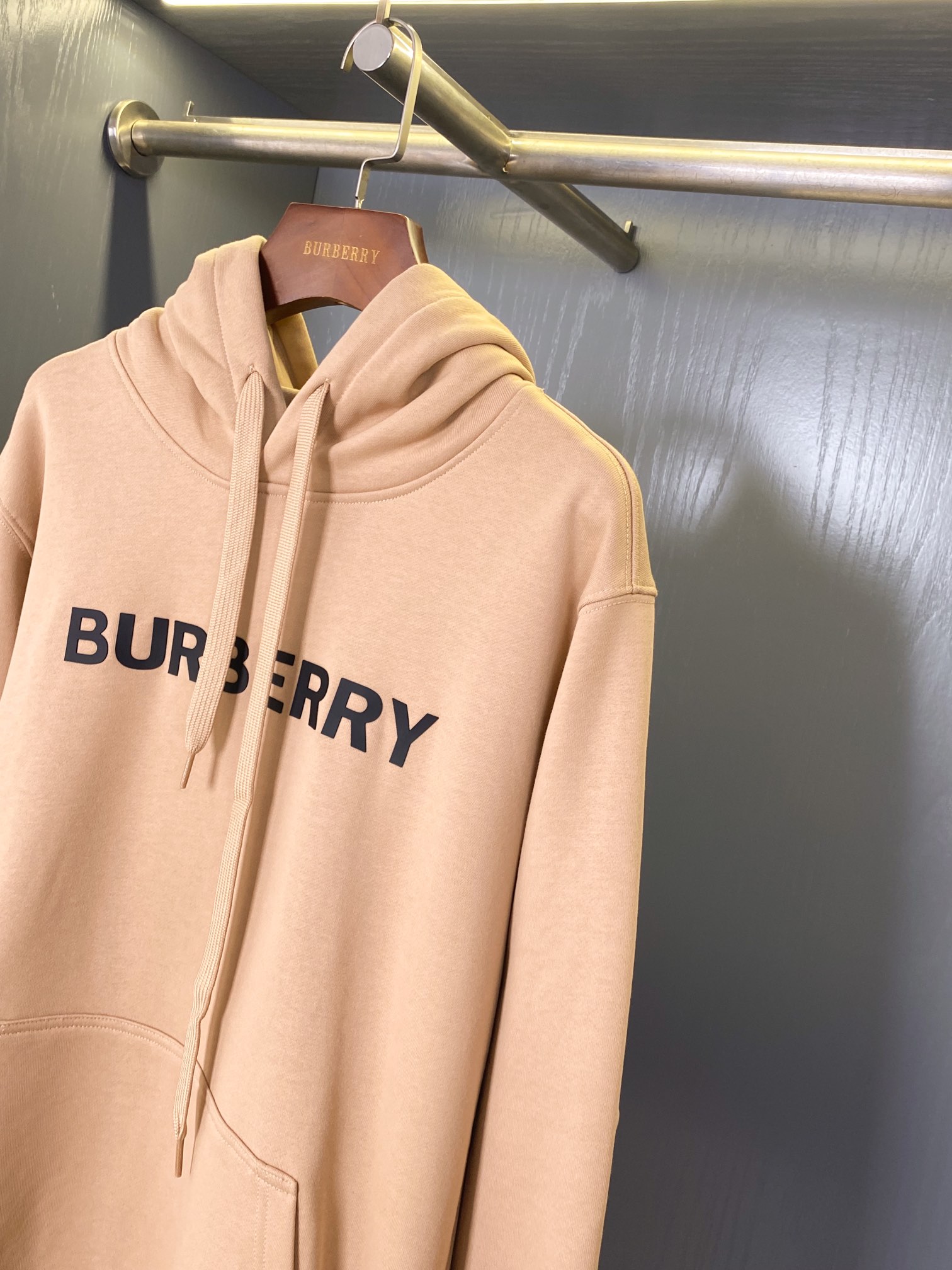 Burberry Unisex Sweatshirt Size S-XXL