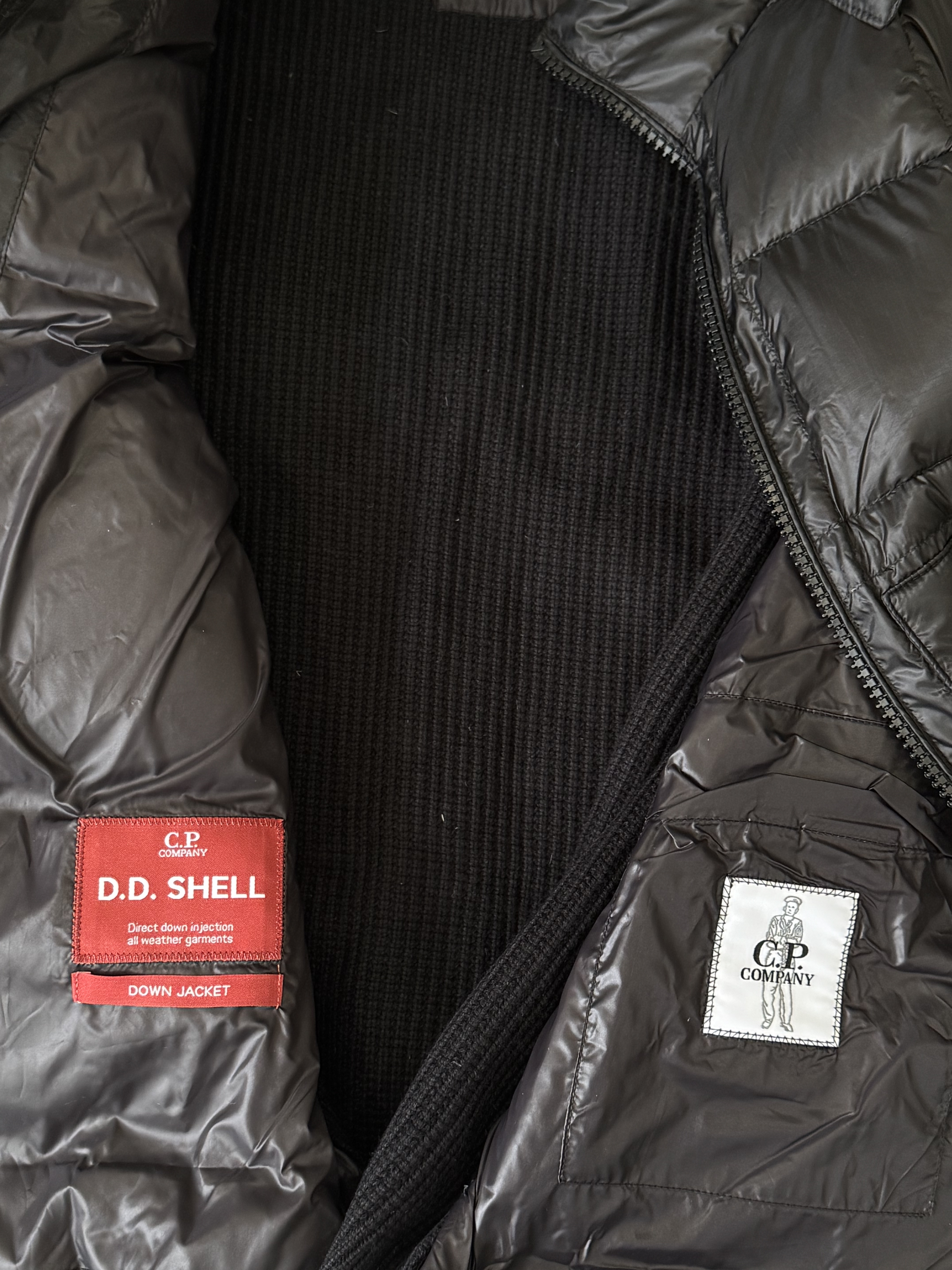 C.P. Company D.D. Shell Hooded Down Jacket Size S-2XL