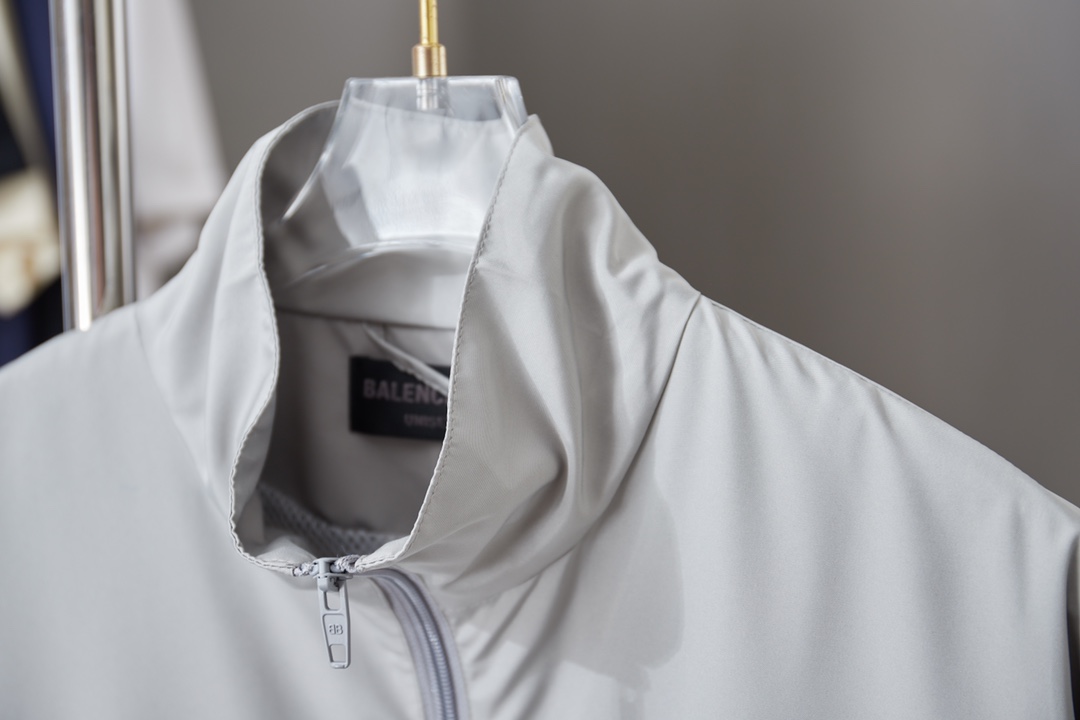 Balenciaga Unisex Jacket Size S-XL