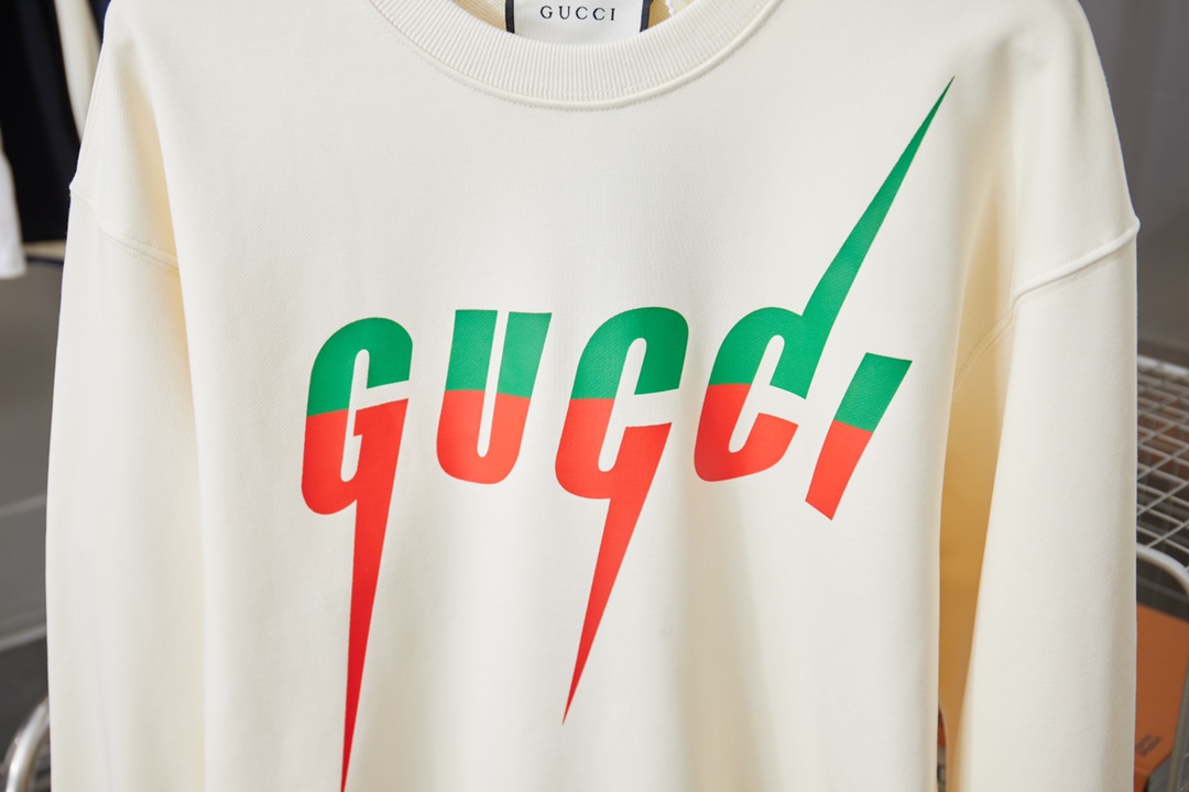 Gucci Unisex Sweatshirt Size S-XL