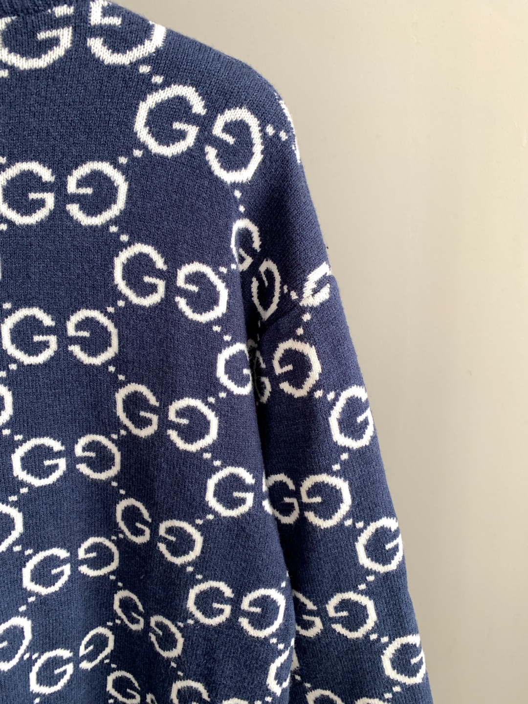 Gucci Unisex Sweatshirt Size S-XXL