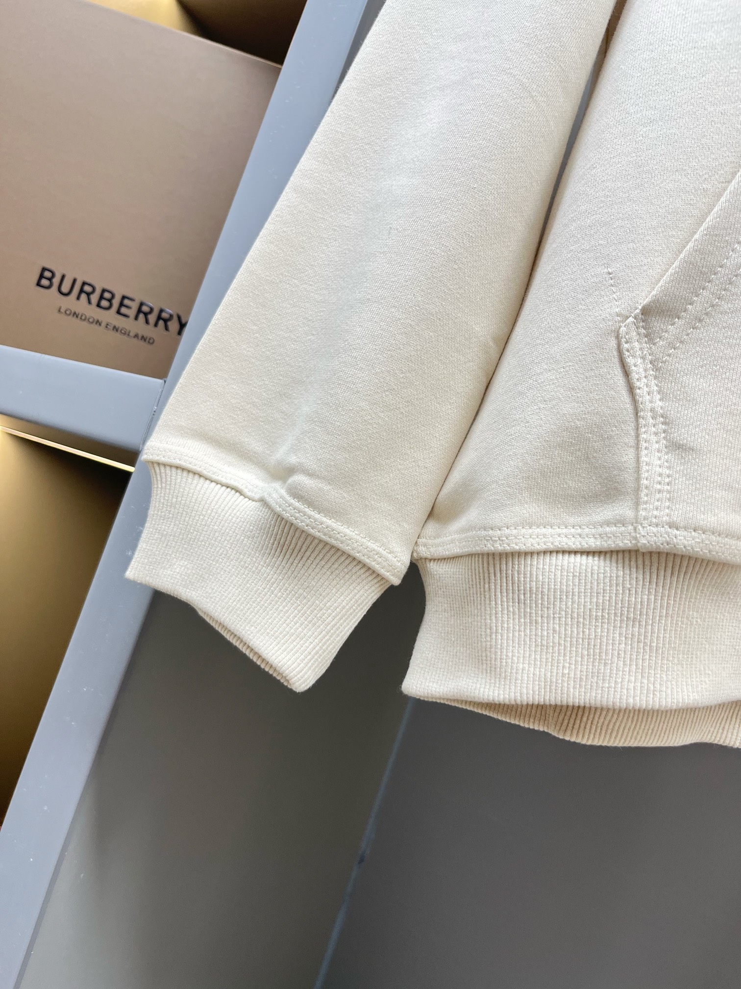 Burberry Unisex Jacket Size S-XXL