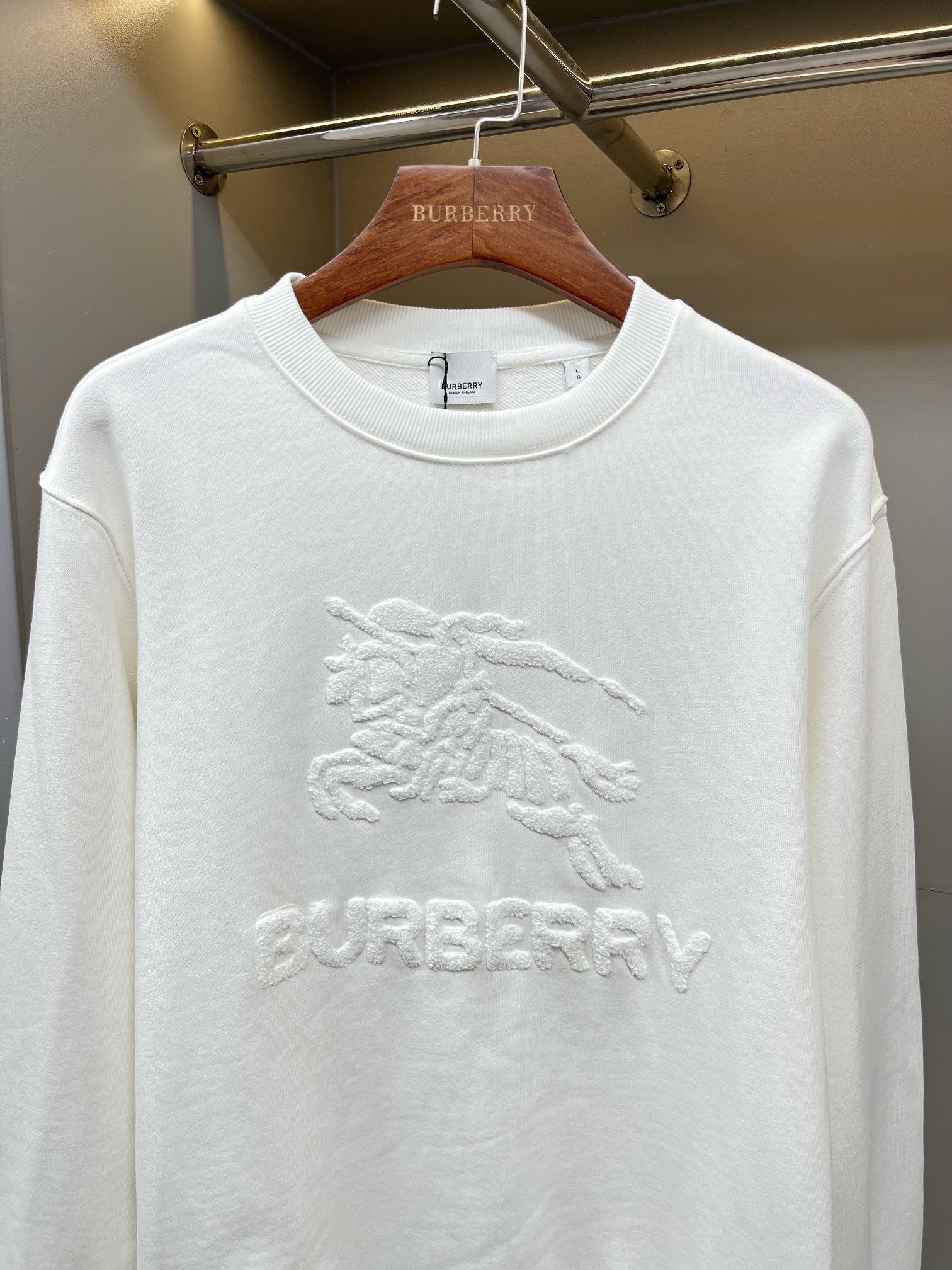 Burberry Unisex Sweatshirt Size S-XXL