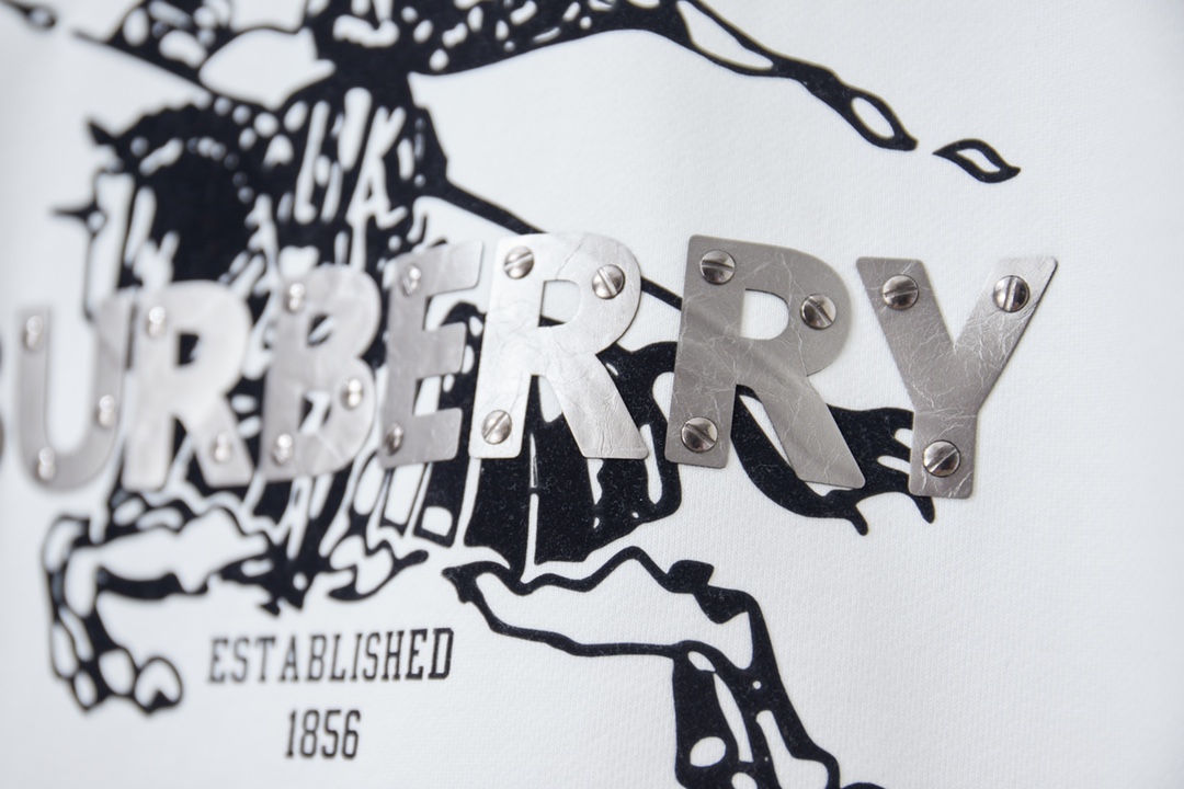 Burberry Unisex Sweatshirt Size S-XL