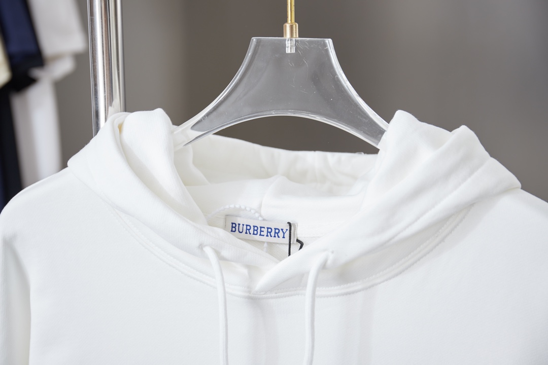 Burberry Unisex Sweatshirt Size S-XL
