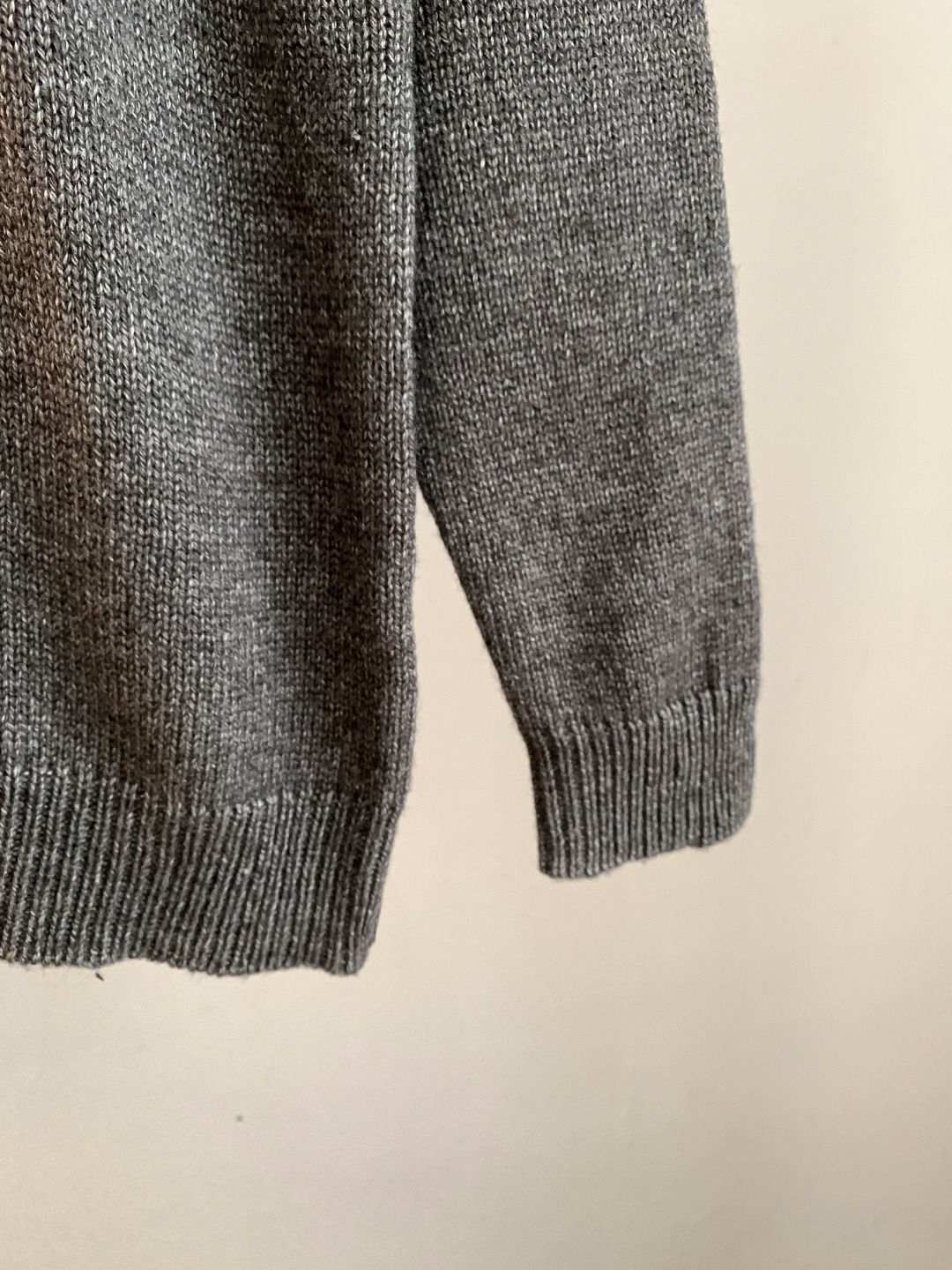 Burberry Unisex Sweatshirt Size S-XXL