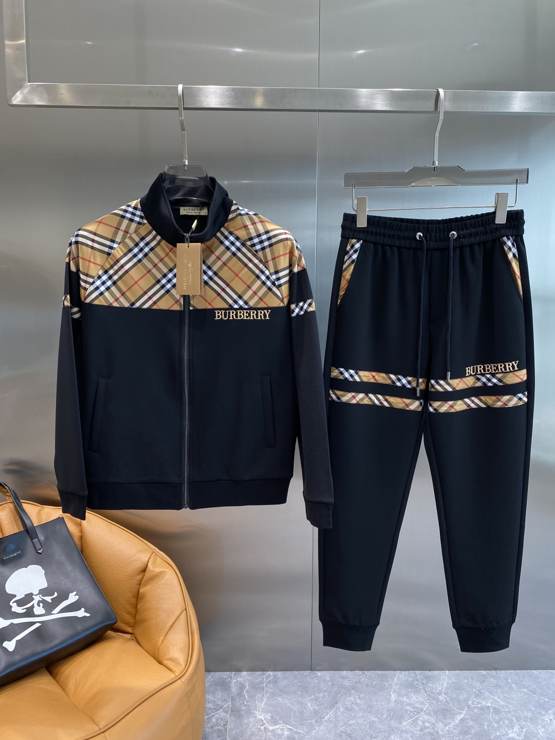 Burberry 25ss Jogging Suits Size M-2XL